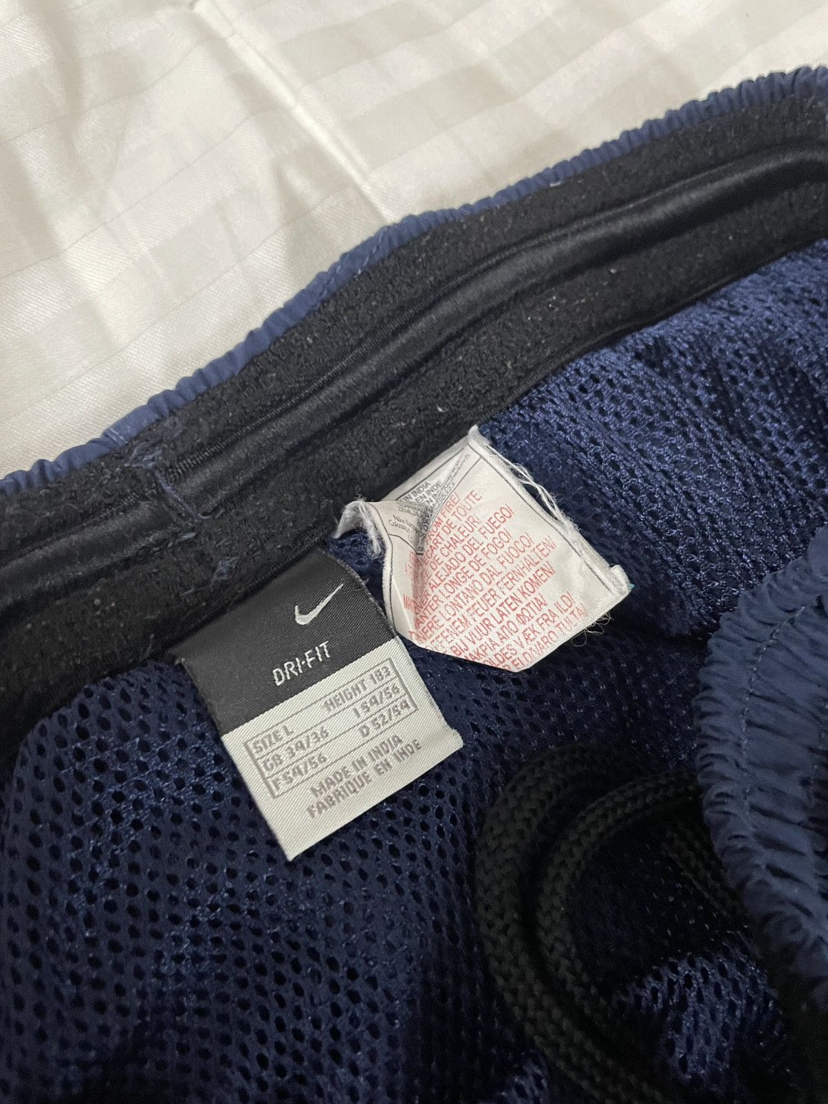 Nike Vintage Nike Track Pants Drill Streetwear Gorpcore style Size US 34 / EU 50 - 13 Thumbnail