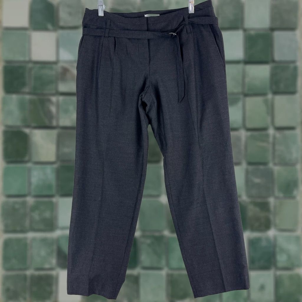 Ann Taylor Ann Taylor LOFT Marisa Pants Womens Size 8 Black Cropped Mid-Rise Pleated Belted Size 30" / US 8 / IT 44 - 1 Thumbnail