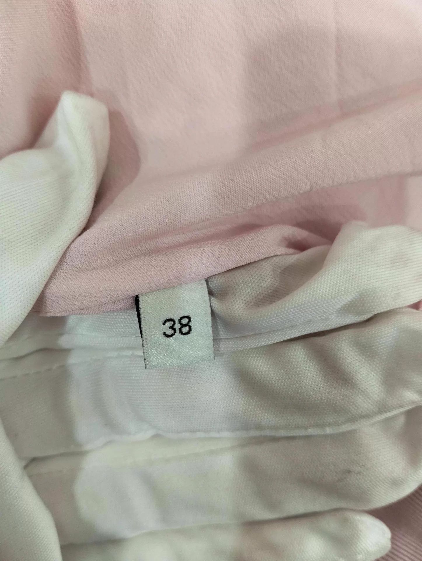 Gucci Gucci Pink Lace Skirt IT 38 Size 26" / US 2 / IT 38 - 6 Thumbnail