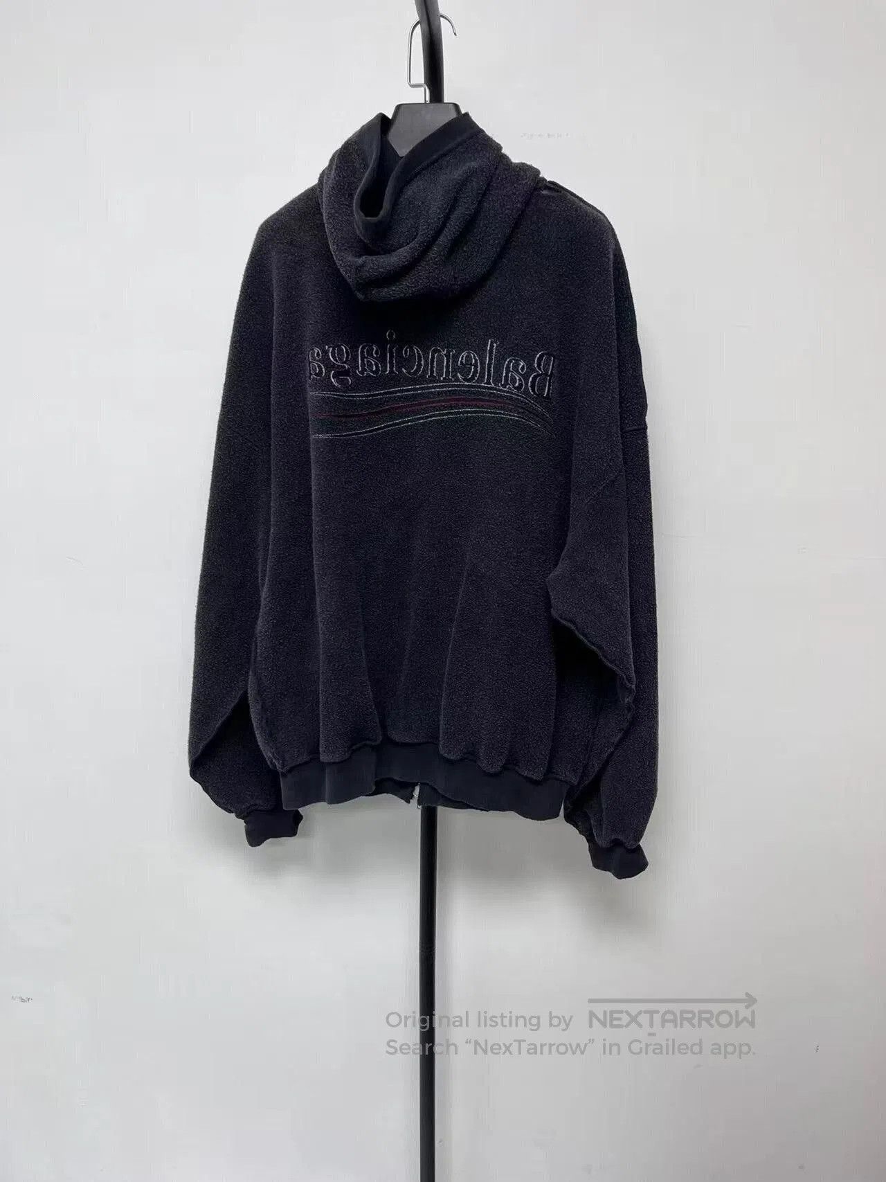 Balenciaga Balenciaga Hooded Logo Long Sleeve Sweatshirt. Size US M / EU 48-50 / 2 - 2 Thumbnail