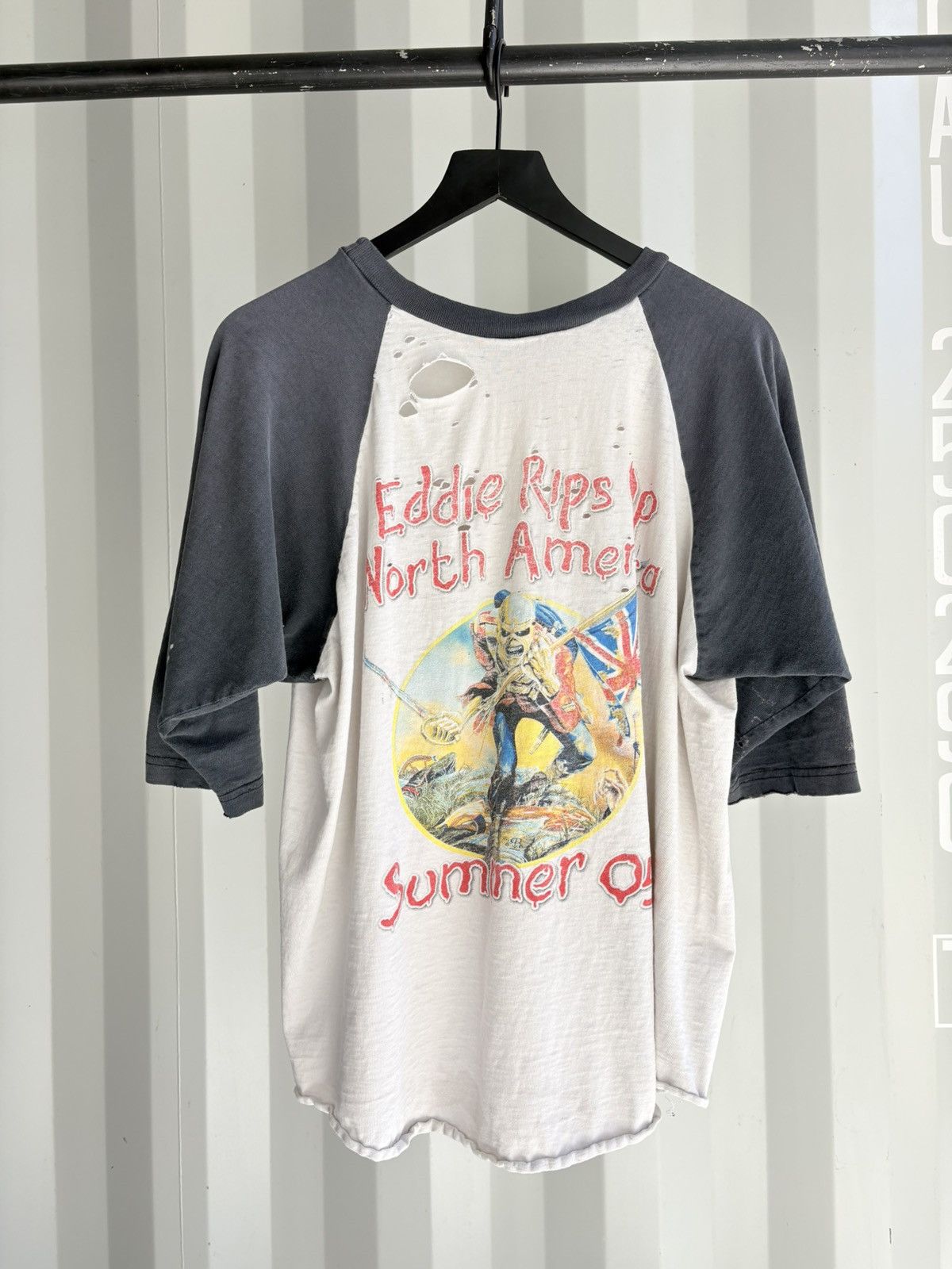 Band Tees Vintage Iron Maiden Shirt Faded Distressed Grunge Band Size US XL / EU 56 / 4 - 1 Thumbnail