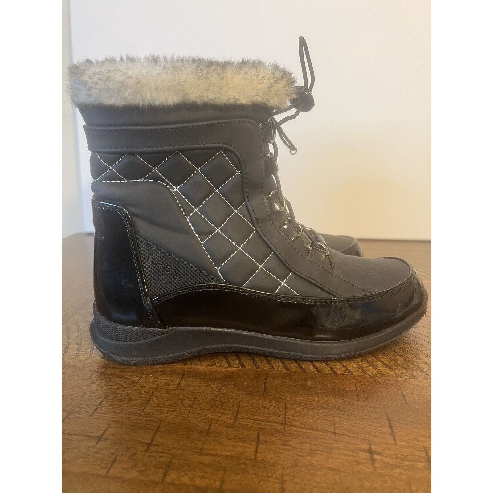 Other Totes Lisa Snow Boots Black Women's 7M Faux Fur Booties Size US 7 / IT 37 - 4 Thumbnail