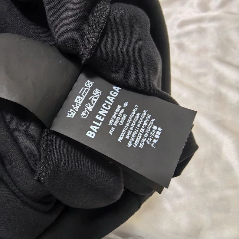 Balenciaga Balenciaga Coke Short Sleeve T-shirt Size US S / EU 44-46 / 1 - 5 Thumbnail