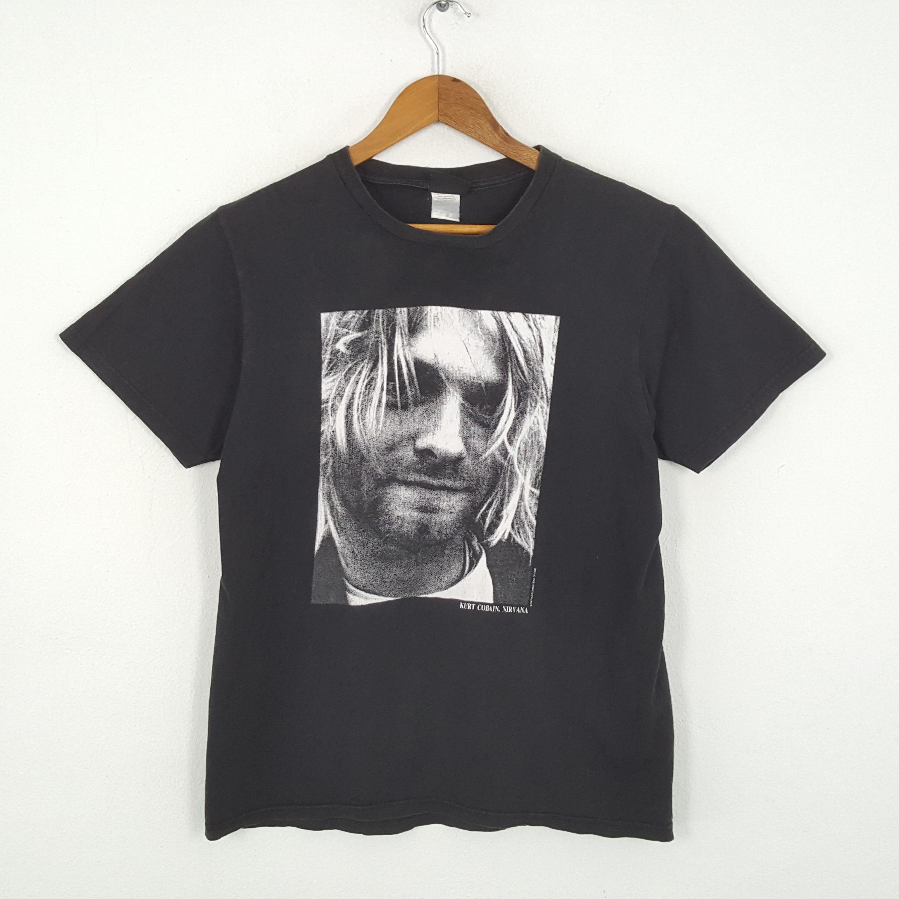 Nirvana × Vintage Vintage KURT CORBAIN NIRVANA American Rock Band T-Shirts Size US L / EU 52-54 / 3 - 1 Thumbnail