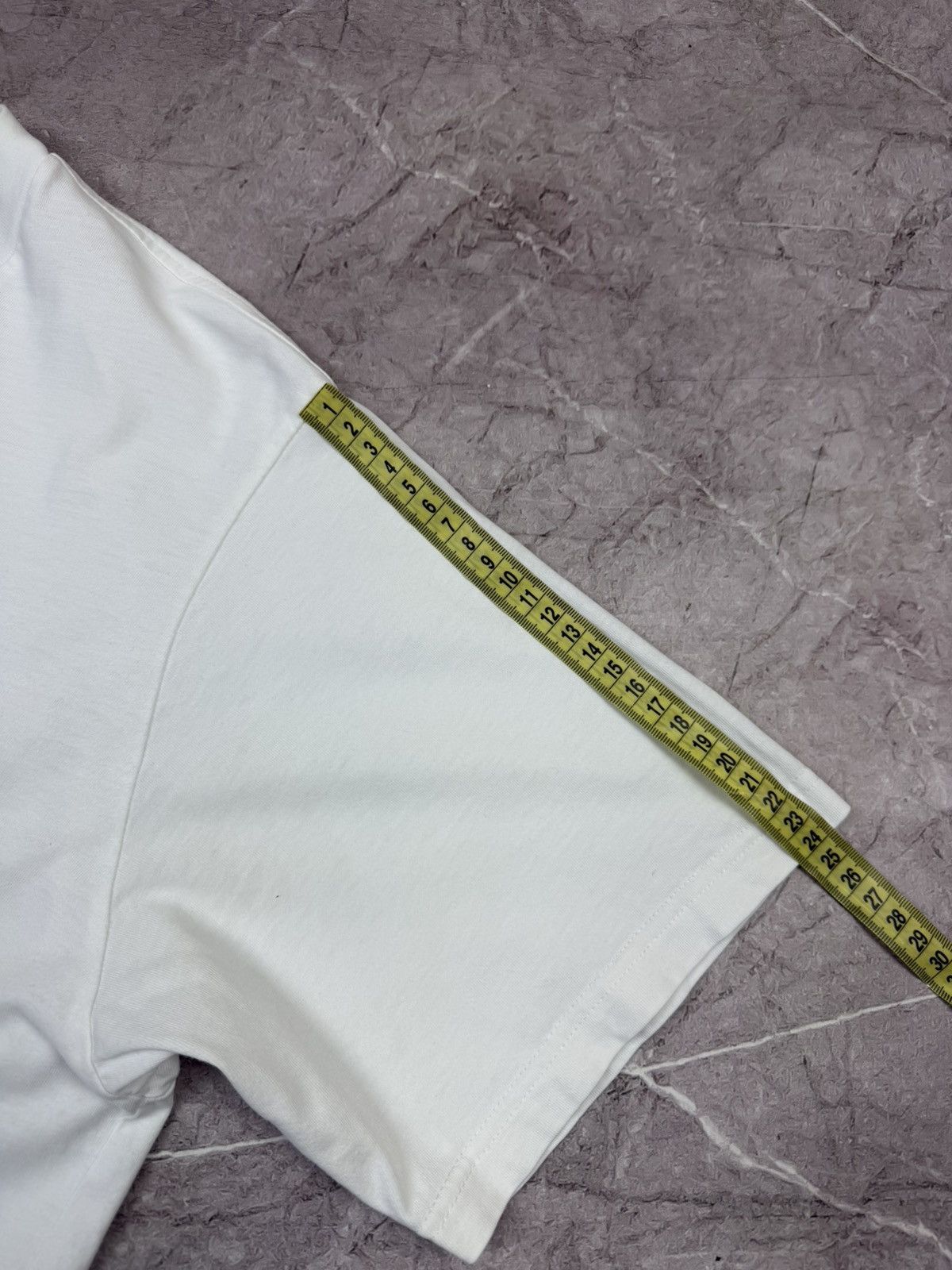 Supreme Supreme Big logo Tshirt Size M Size US M / EU 48-50 / 2 - 16 Thumbnail