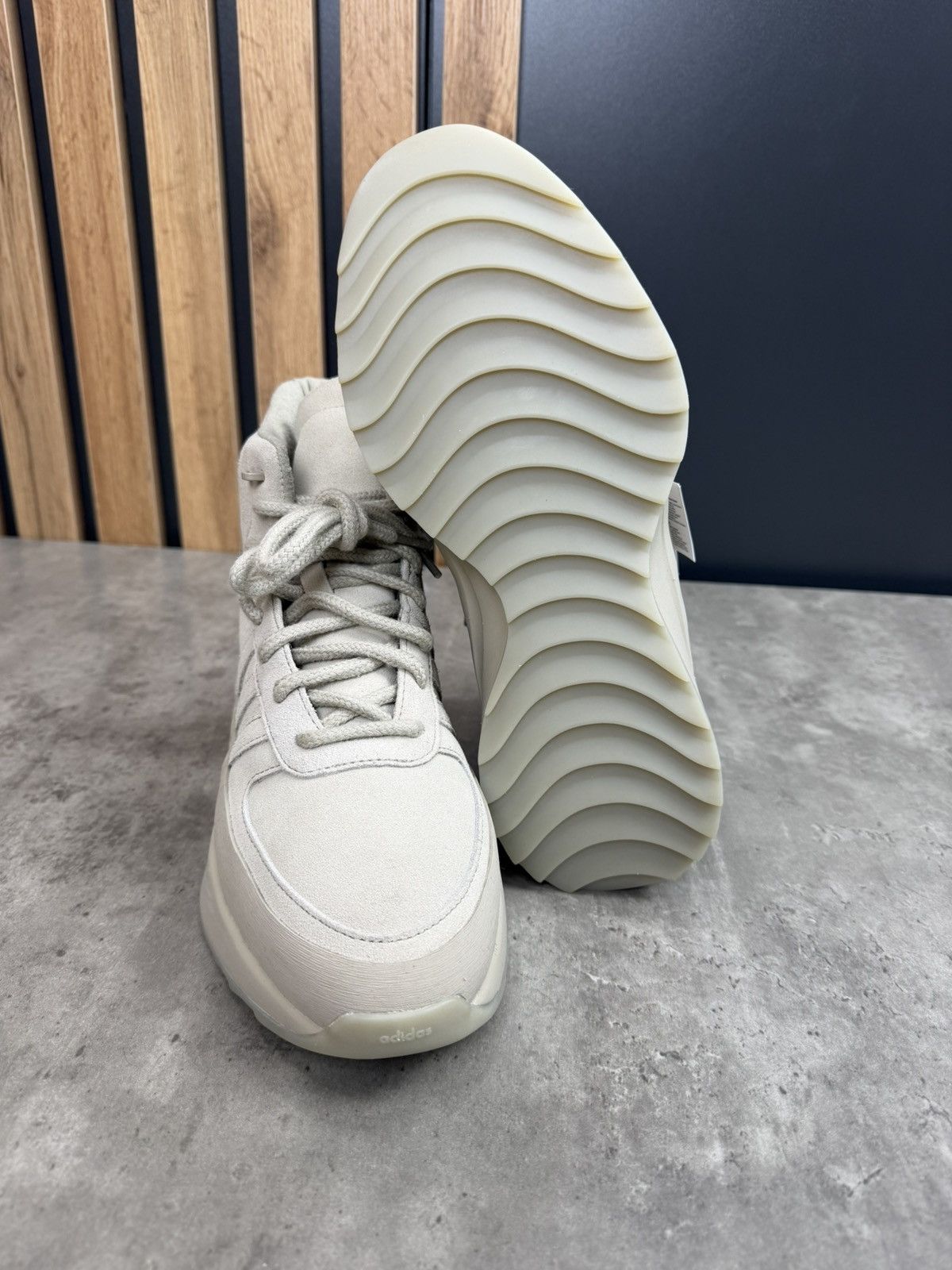 Adidas × Fear of God Adidas x Fear of God Athletics Los Angeles Hikers Beige Size US 8 / EU 41 - 9 Thumbnail
