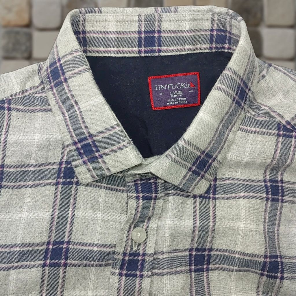 UNTUCKit UNTUCKit Slim Fit Button-Down Shirt Large Plaid Gray Long Sleeve Mens Size US L / EU 52-54 / 3 - 1 Thumbnail