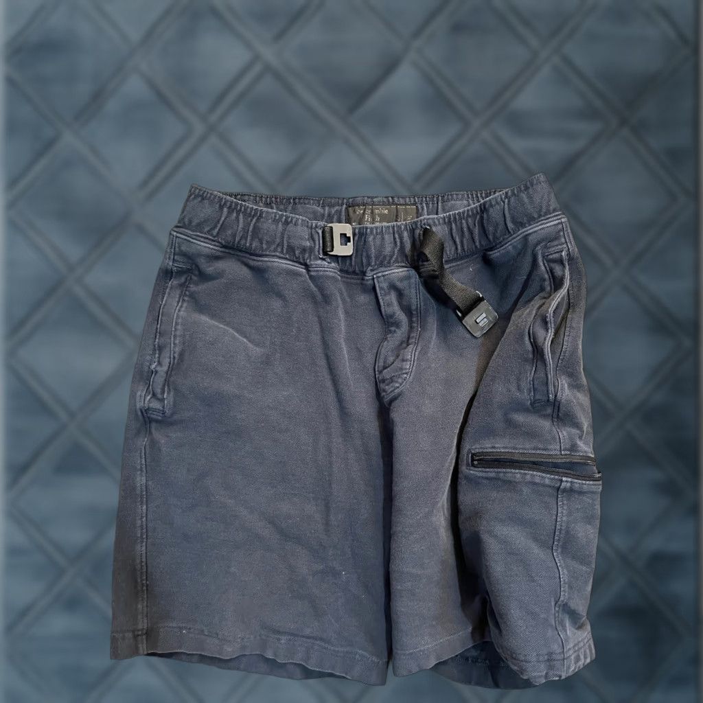 Abercrombie & Fitch Abercrombie & Fitch Mens Sweat Shorts Small Blue Buckle Athletic Elastic Waist Lightweight Activewear Casual Shorts S/M Regular Mens Size US 29 - 1 Thumbnail