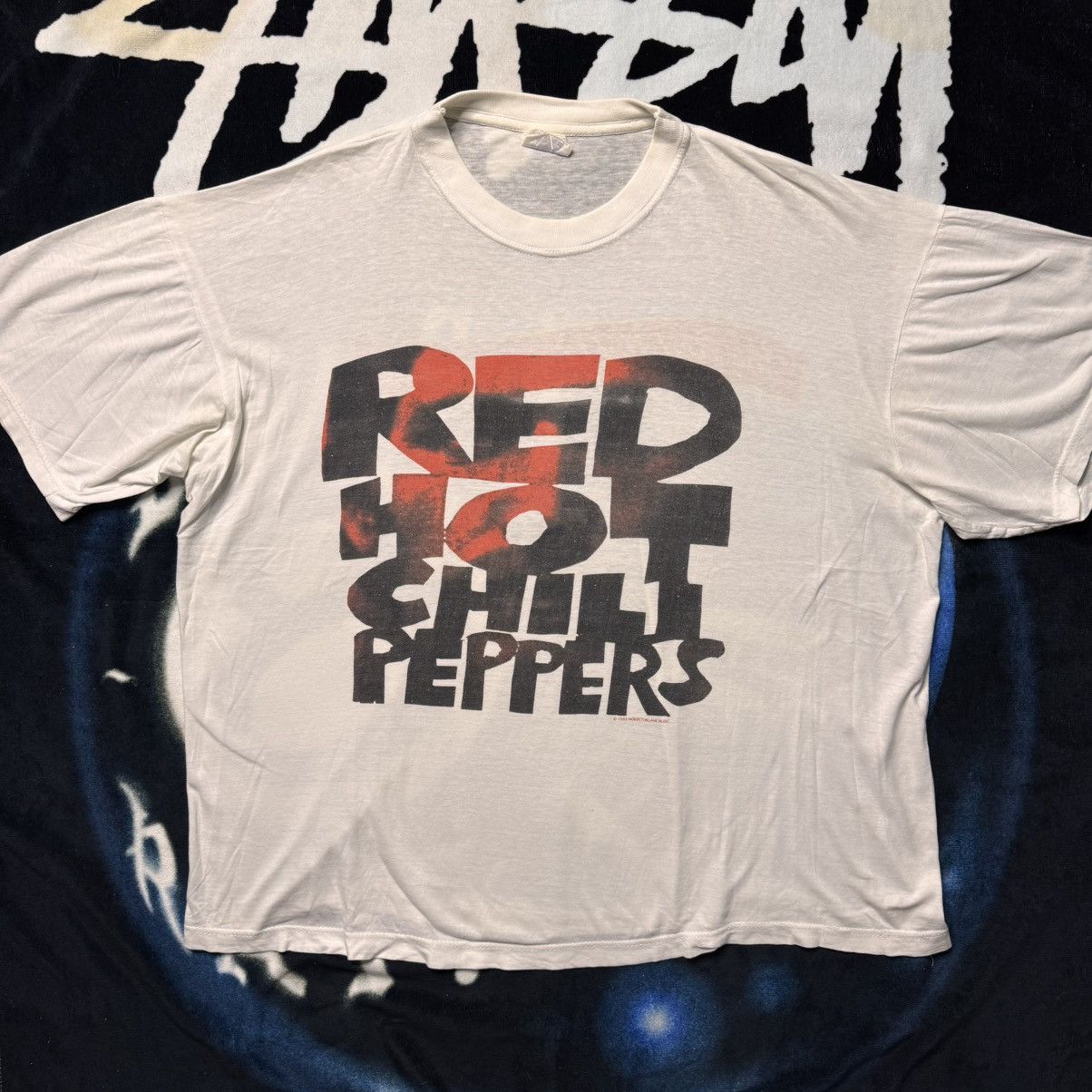 Band Tees 90's Red Hot Chili Peppers Tour Tee Size US XL / EU 56 / 4 - 1 Thumbnail