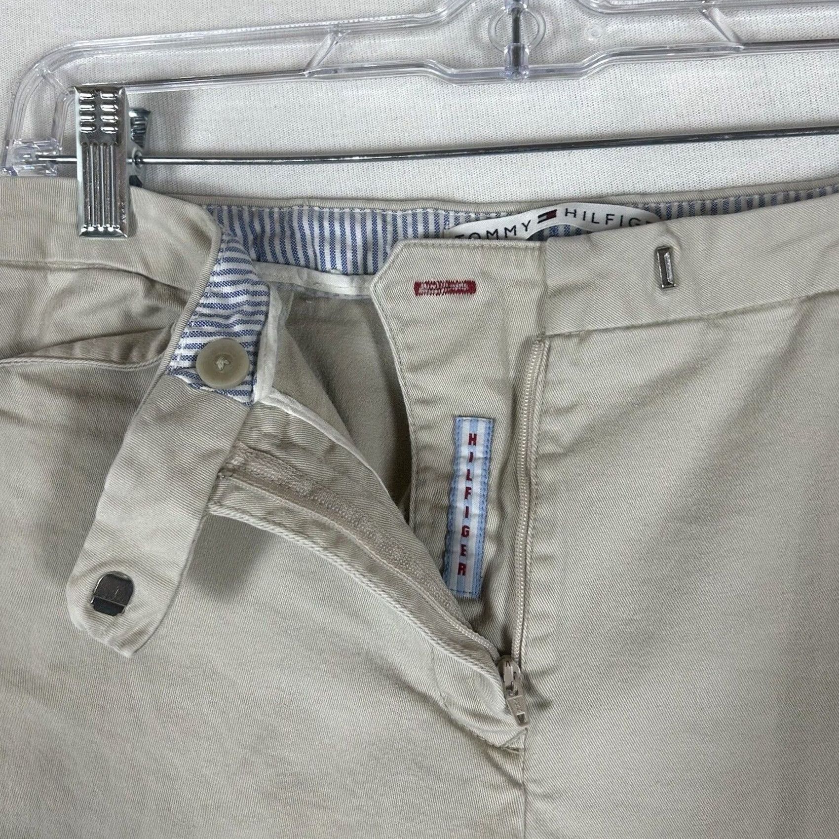 Tommy Hilfiger Tommy Hilfiger Straight Stretch Chino Pants Womens 6 White Mid Rise Casual Side Pockets Button Zip Slim/Regular Size 28" / US 6 / IT 42 - 2 Thumbnail