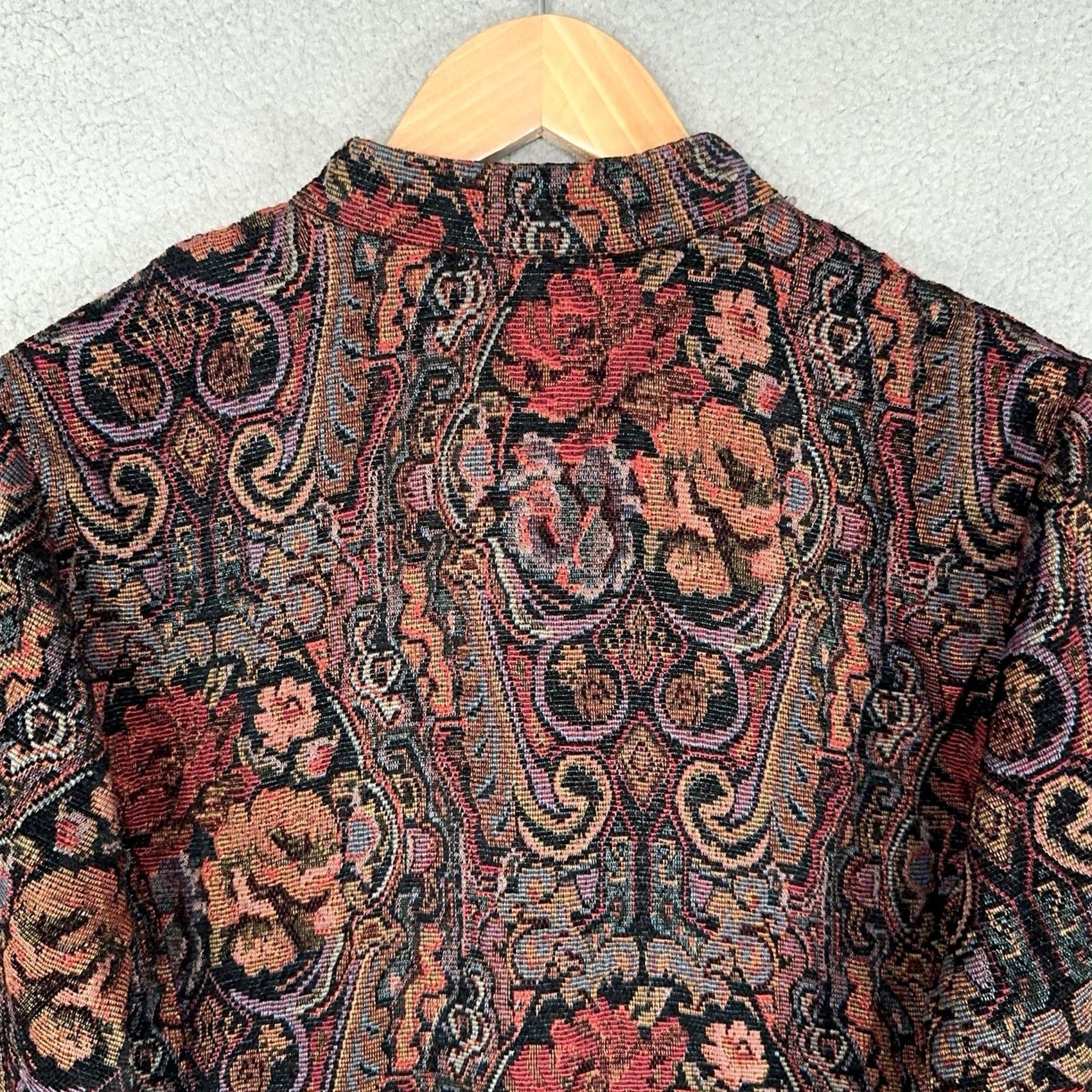 Coldwater Creek Coldwater Creek Jacket Womens Large Tapestry Jacquard Paisley Boho Statement PCS Multicolor Polyester Button Lining Viscose Casual Women's Jacket Size L / US 10 / IT 46 - 5 Thumbnail