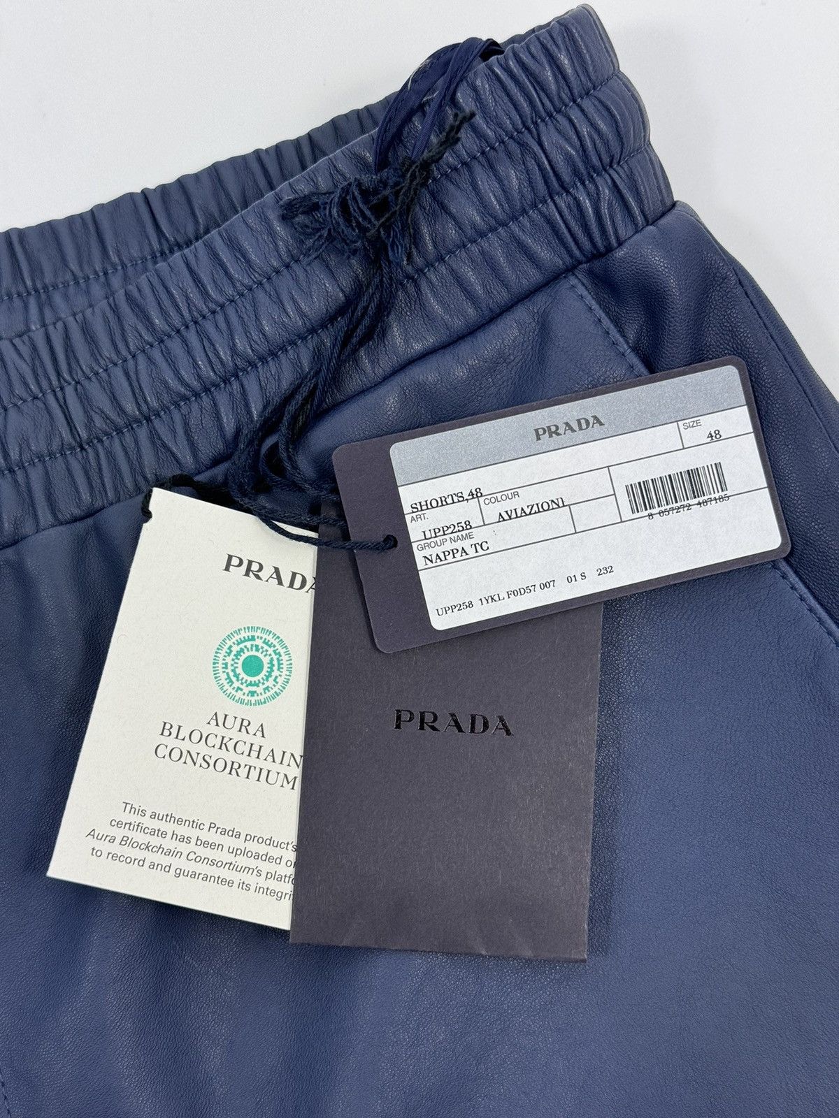 Prada PRADA LEATHER SHORTS Size US 32 / EU 48 - 8 Thumbnail