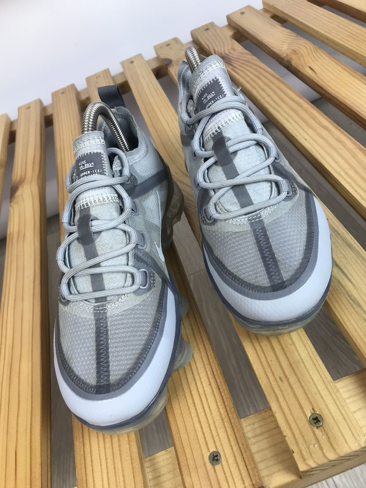 Nike Nike Air Vapormax 2019 Pale Grey Size US 4 / IT 34 - 2 Thumbnail