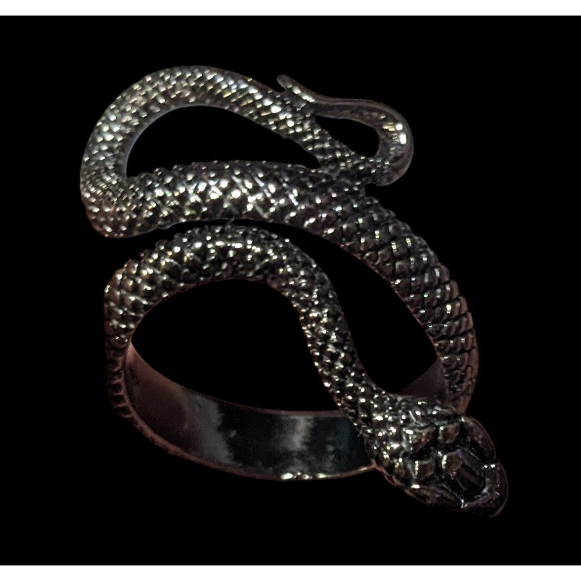Other Gothic Gunmetal Tone Textured Snake Ring Size 5 1/2 Size ONE SIZE - 14 Thumbnail