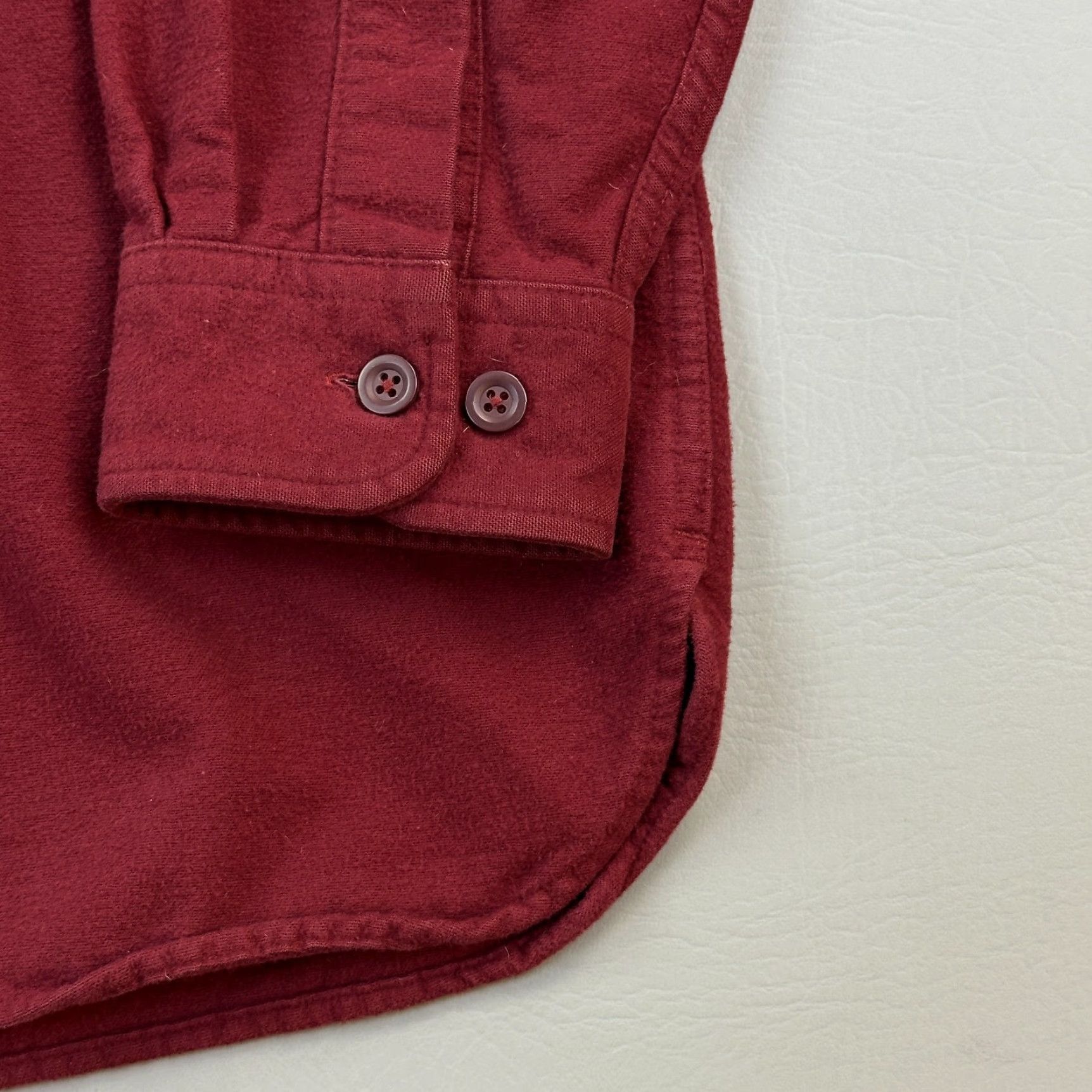 Vintage VINTAGE L.L. Bean Shirt Mens XL Chamois Cloth Heavyweight Button-Up Outdoor Red Cotton Flannel Pocketed Classic Outdoor Retro Sports Mens XL Size US XL / EU 56 / 4 - 3 Thumbnail
