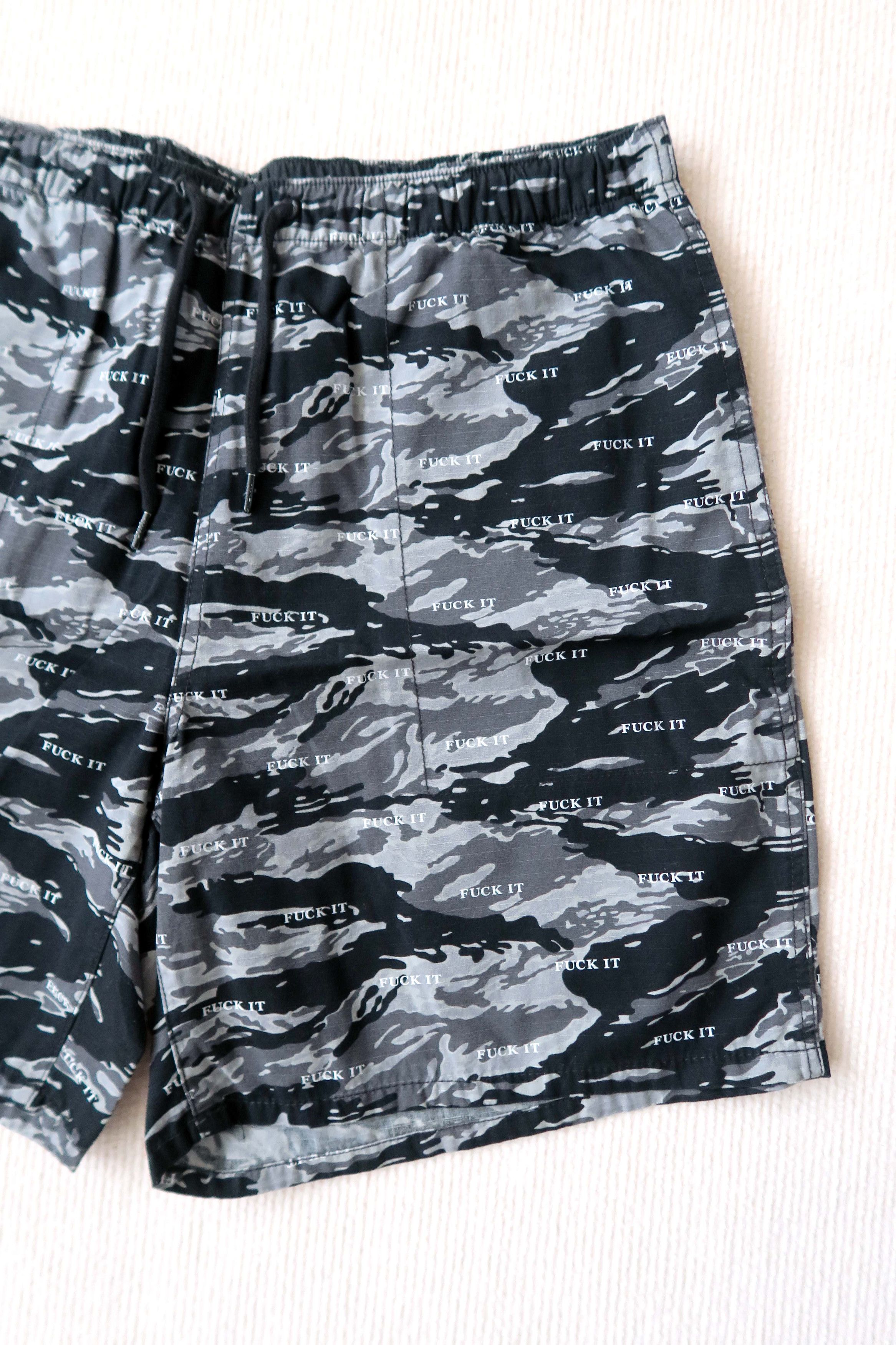 Huf HUF “Fxxk It” Tiger Army Camo Easy Shorts Size US 32 / EU 48 - 2 Thumbnail
