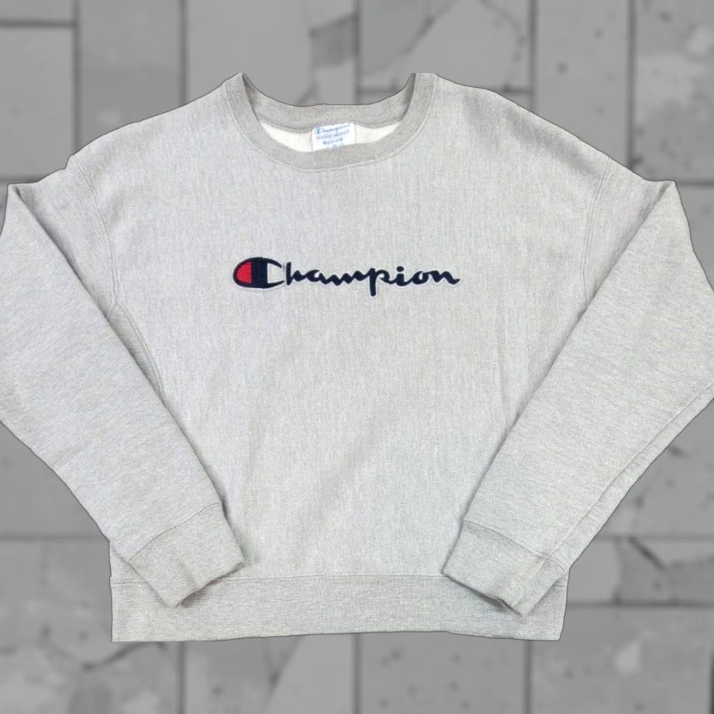 Champion VINTAGE Champion Reverse Weave Sweatshirt Gray Logo Crew Neck Women M Medium Casual Pullover Athletic Activewear Eveningwear Women’s? Size M / US 6-8 / IT 42-44 - 1 Thumbnail