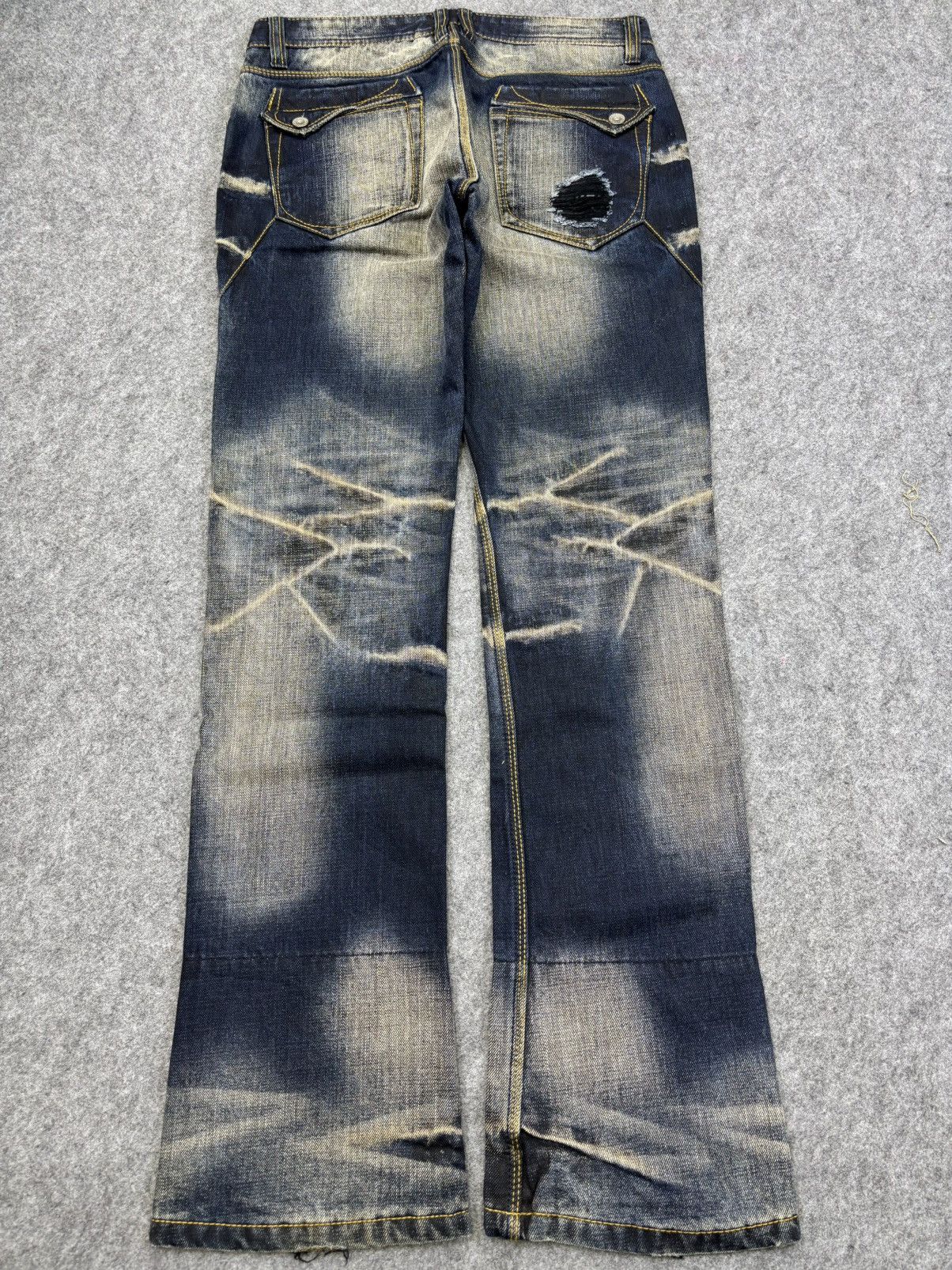 HIDEAWAYS 💥Flare💥Hideaway Rusty Fades Flare Denim F801 Size US 31 - 22 Thumbnail