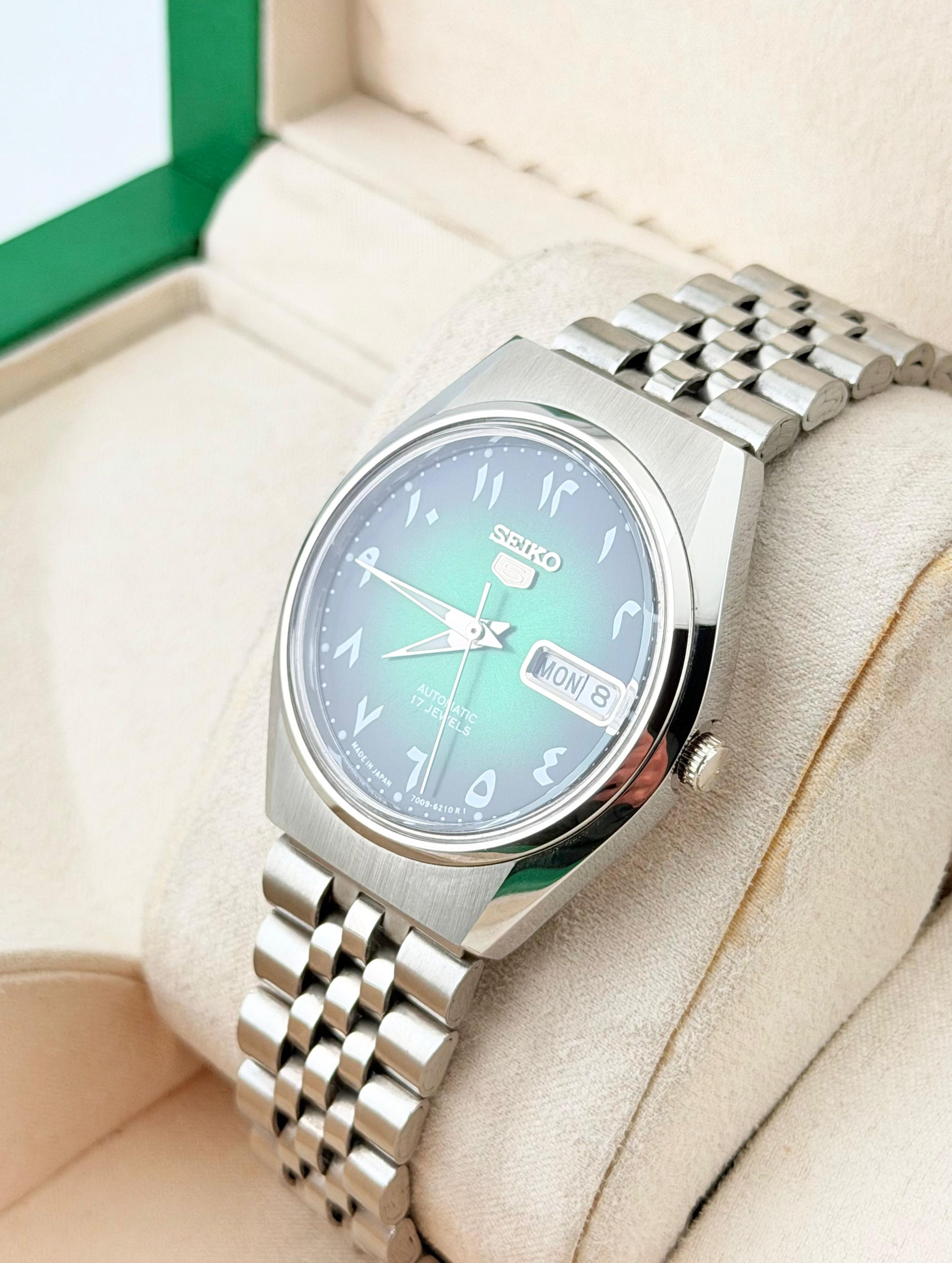 Seiko Elegant Seiko 5 Men's Wrist Automatic Watch Size 36 - 5 Thumbnail