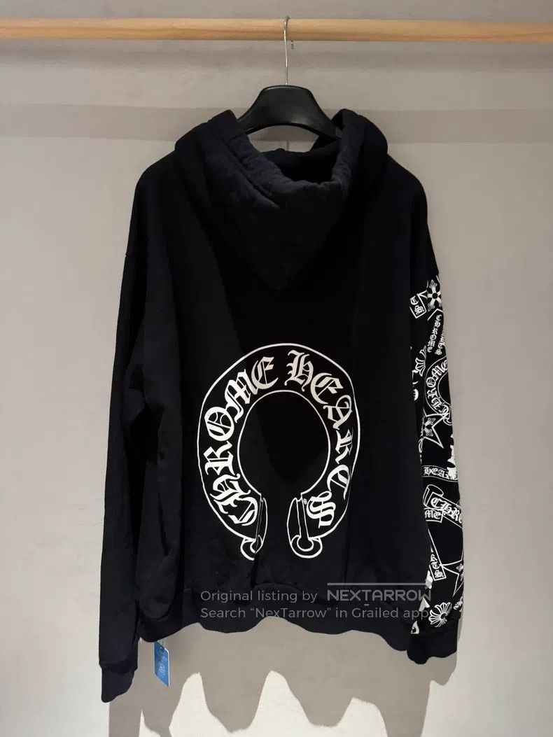Chrome Hearts CHROME HEARTS Size M Black horseshoe arm full print hooded Size US M / EU 48-50 / 2 - 1 Thumbnail