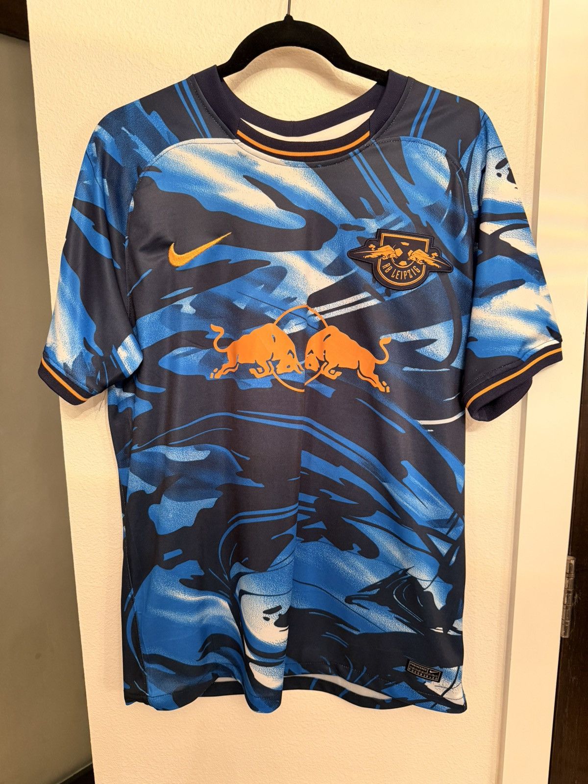 Nike RB Leipzig Olmo jersey Size US M / EU 48-50 / 2 - 1 Thumbnail