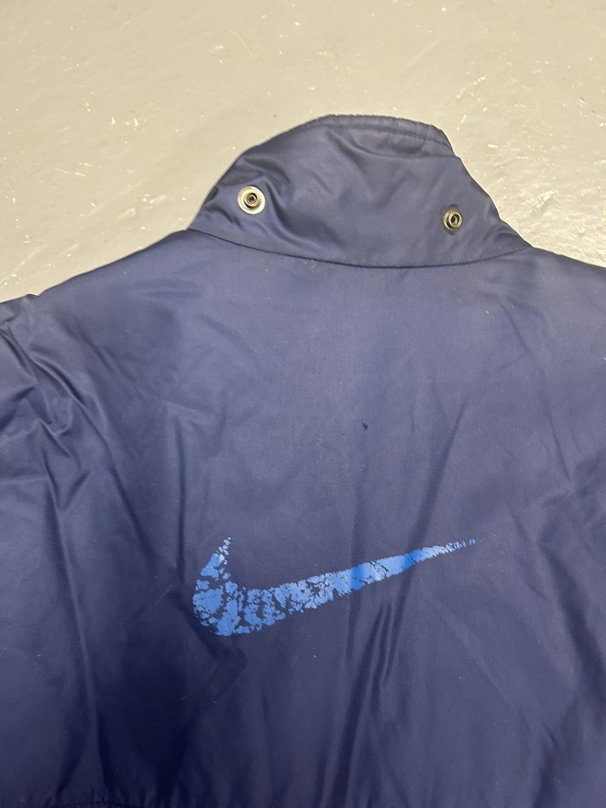 Nike × Vintage Crazy Vintage Y2K Essential Navy Nike Puffer Jacket Baggy Size US L / EU 52-54 / 3 - 2 Thumbnail