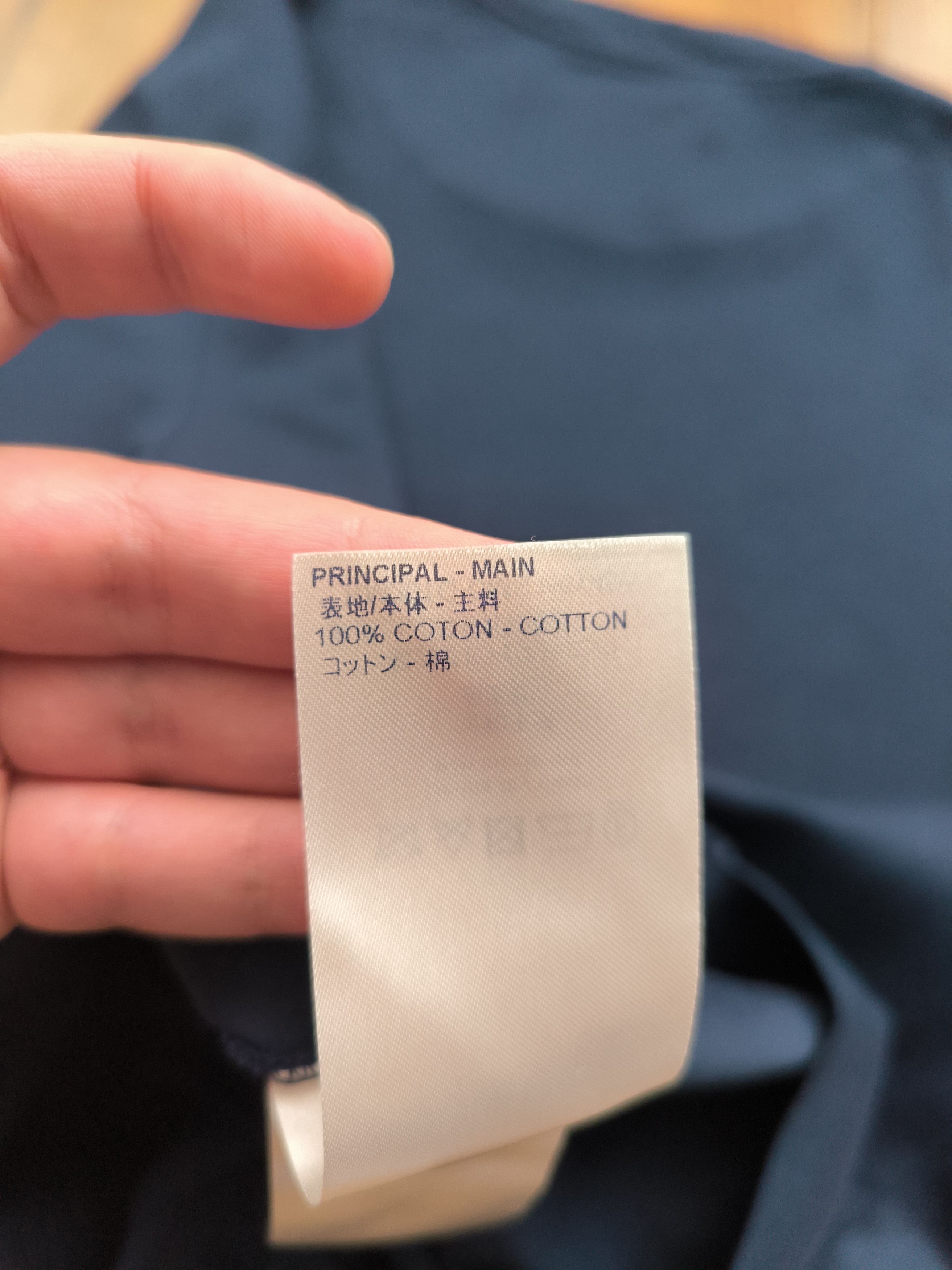 Louis Vuitton LV Navy Pocket Tee, XS, very good condition Size US XS / EU 42 / 0 - 7 Thumbnail