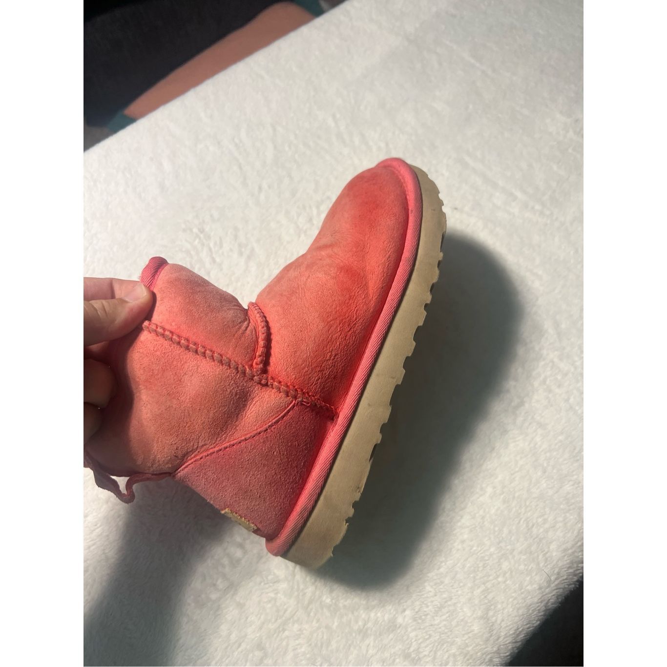 Ugg Ugg Pink Classic Low Boots Woman’s Size 6 -Could Use A Clean Size US 6 / IT 36 - 8 Thumbnail