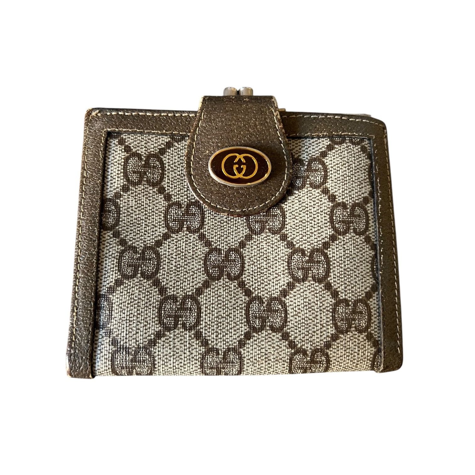 Gucci Vintage 1980s Gucci Logo Wallet with Chain Purse Size ONE SIZE - 1 Thumbnail