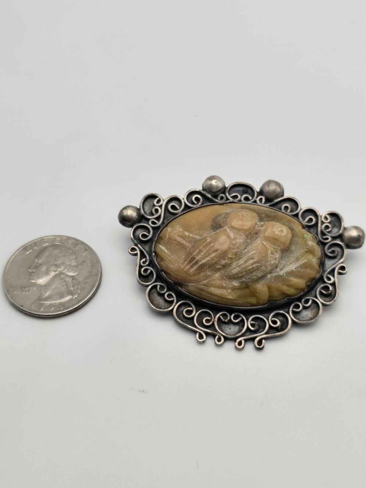 Winners Circle Vintage Mexican Silver Brooch – Hand-Carved Two Birds Motif Size ONE SIZE - 5 Thumbnail