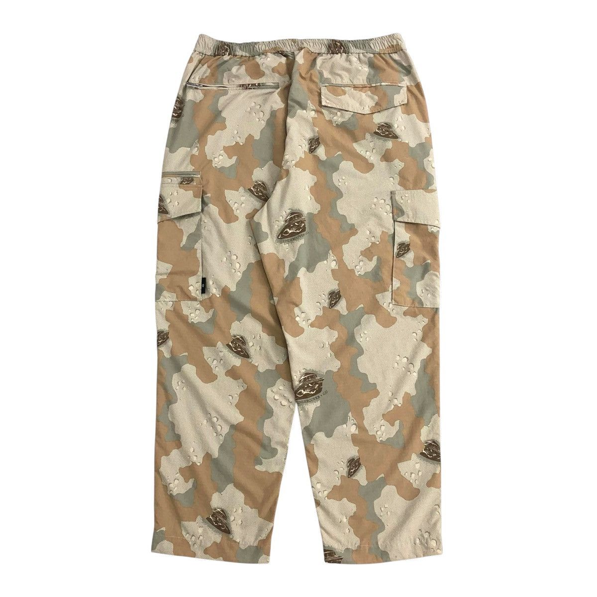 Japanese Brand × Jun Takahashi × Undercover Undercover X GU Military Camouflage Cargo Pants Size US 32 / EU 48 - 14 Thumbnail