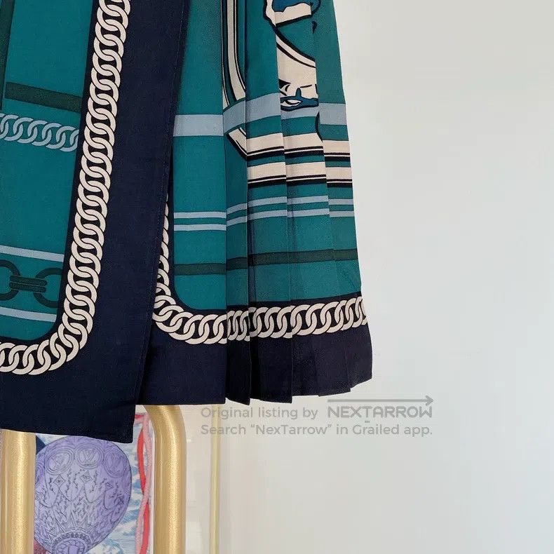 Hermes Green printed skirt
