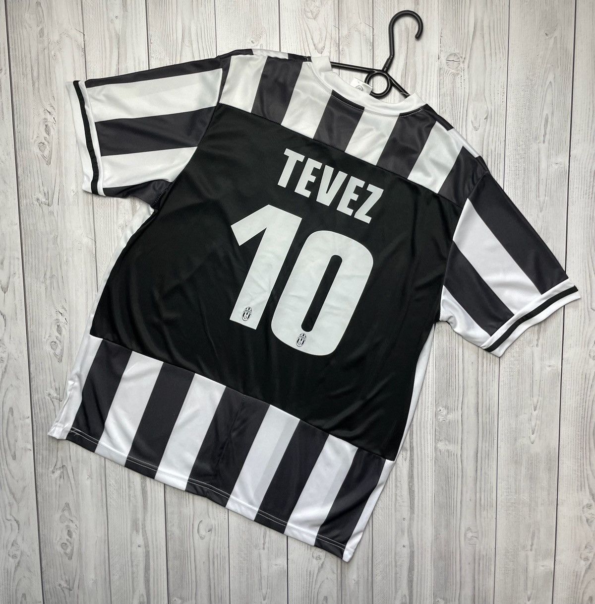 Lotto Sport × Vintage Lotto Juventus vintage soccer shirt 01'/02