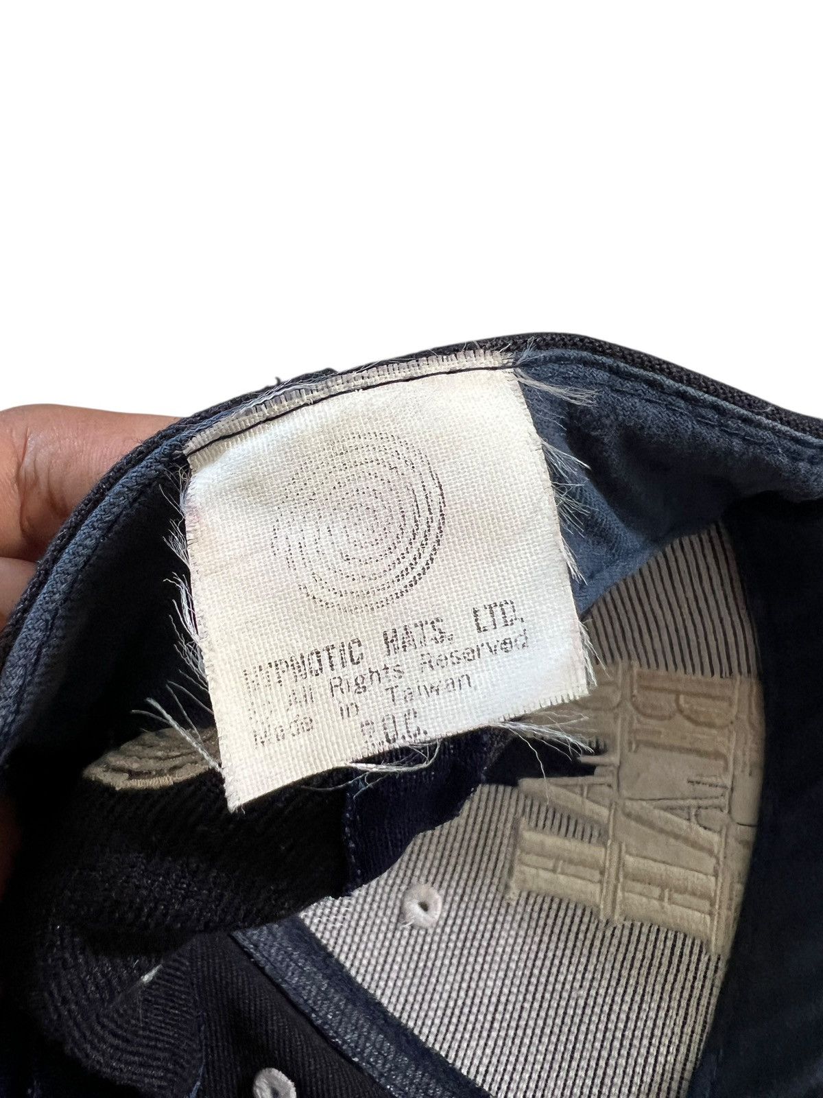 Kendrick Lamar Vintage 90s Hypnotic Hats Kendrick Lamar Size ONE SIZE - 10 Thumbnail
