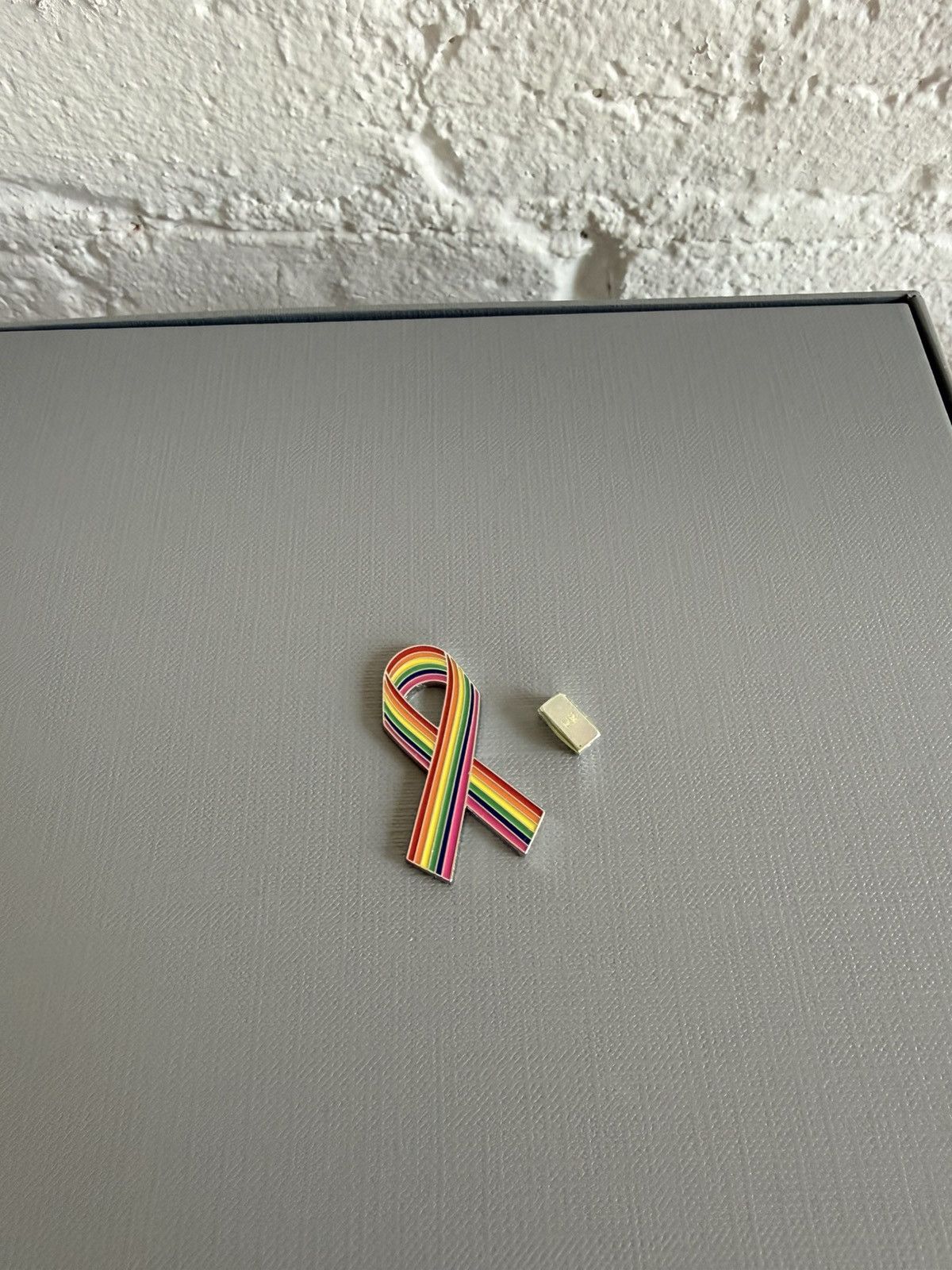 Balenciaga “Rainbow Awareness” Magnetic Pin Size ONE SIZE - 1 Thumbnail