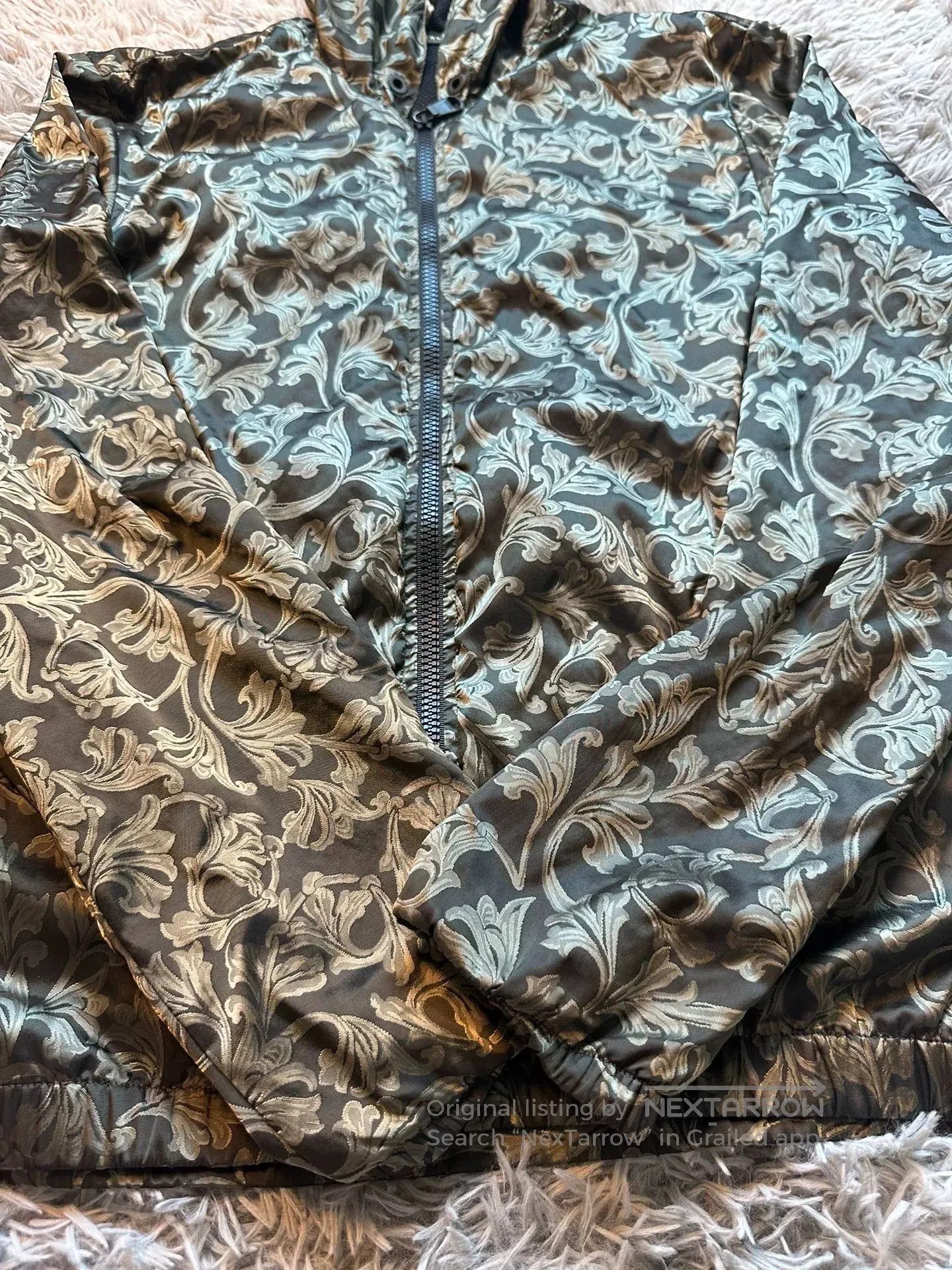Versace Versace Dark Floral Jacket. Size US S / EU 44-46 / 1 - 3 Thumbnail