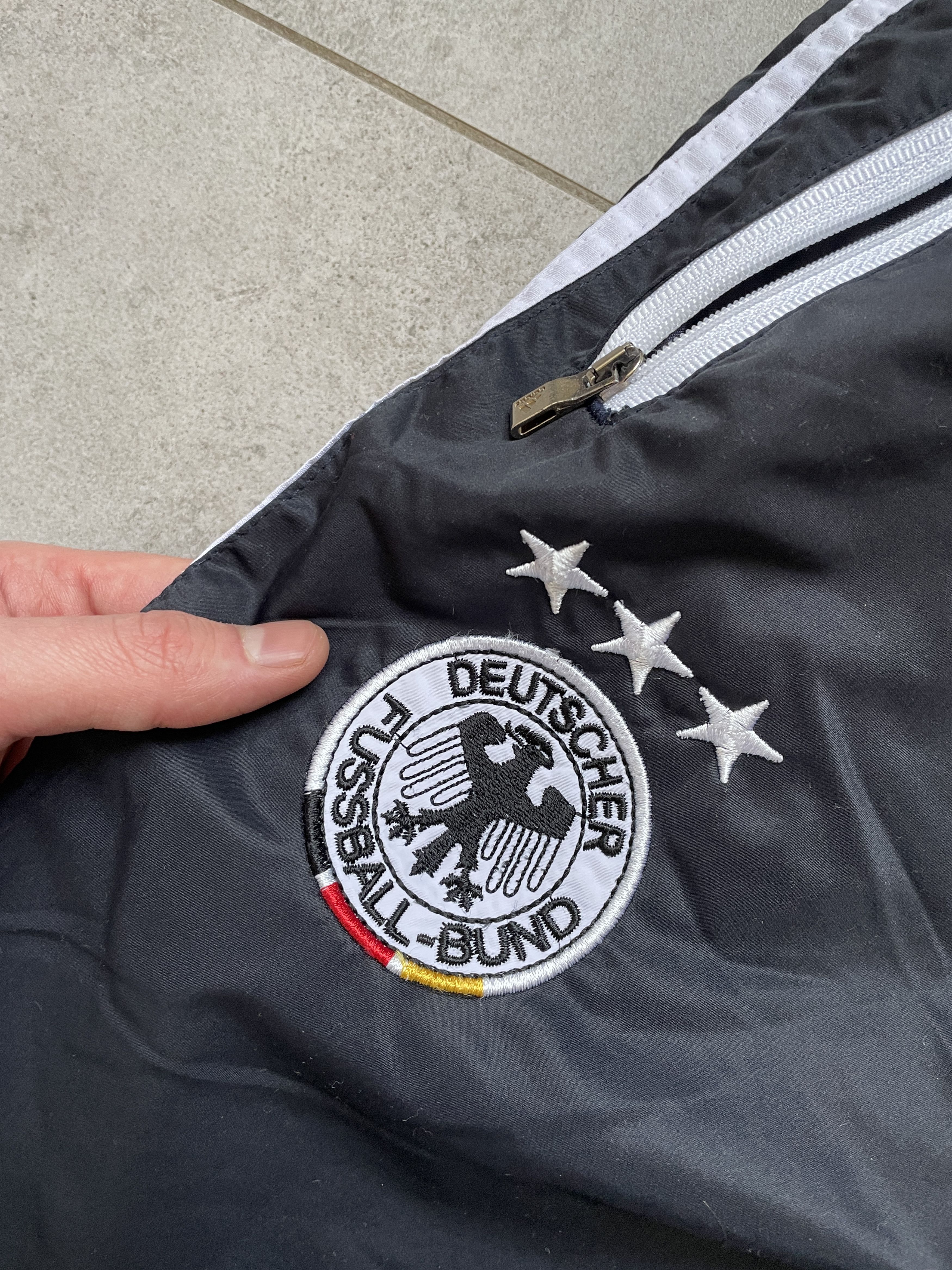 Adidas Y2K ADIDAS BLACK WHITE GERMANY BLOKECORE TRACKSUIT Size US L / EU 52-54 / 3 - 6 Thumbnail