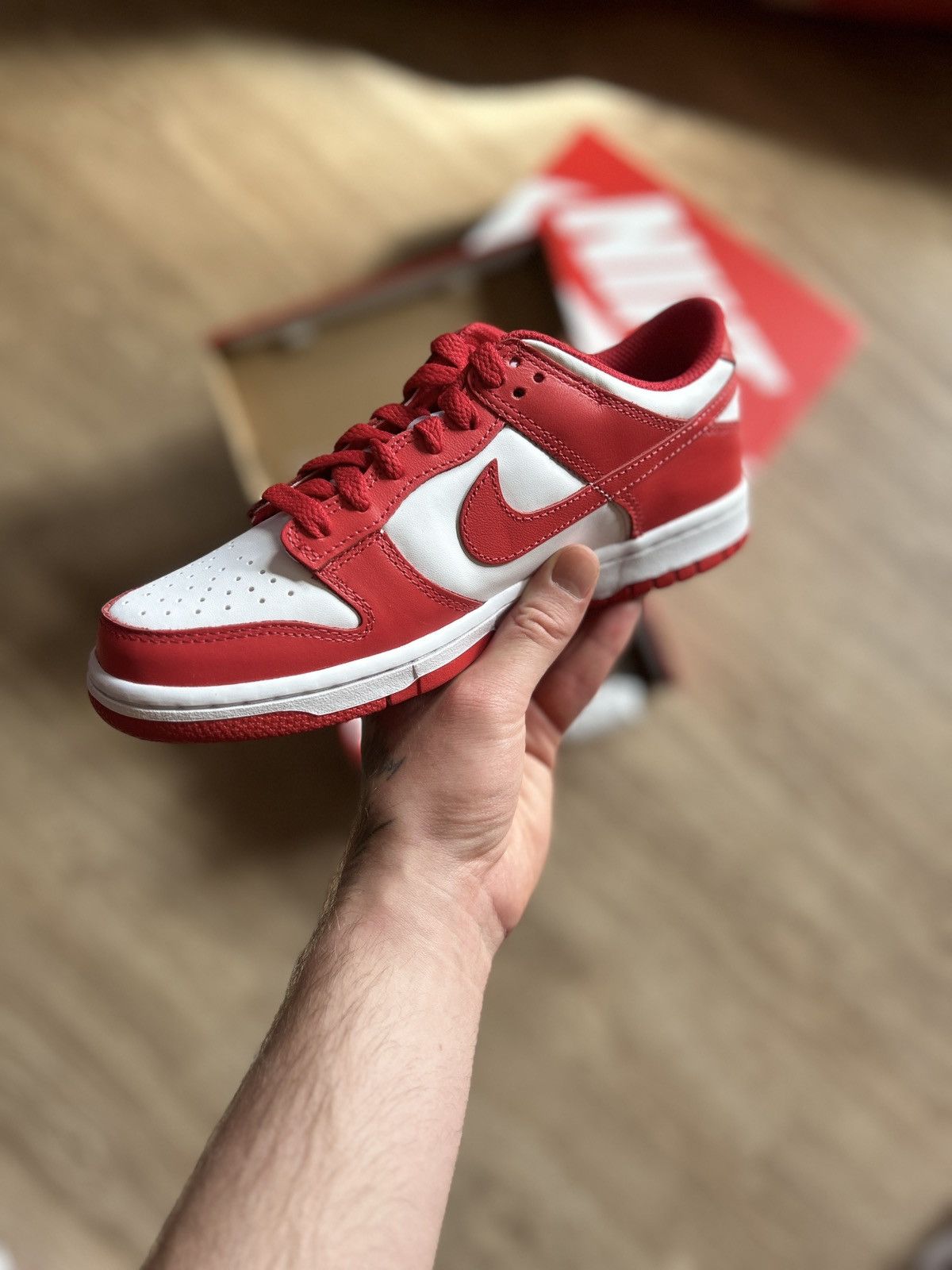 Nike Nike Low Dunk University Red Size US 7.5 / IT 37.5 - 2 Thumbnail