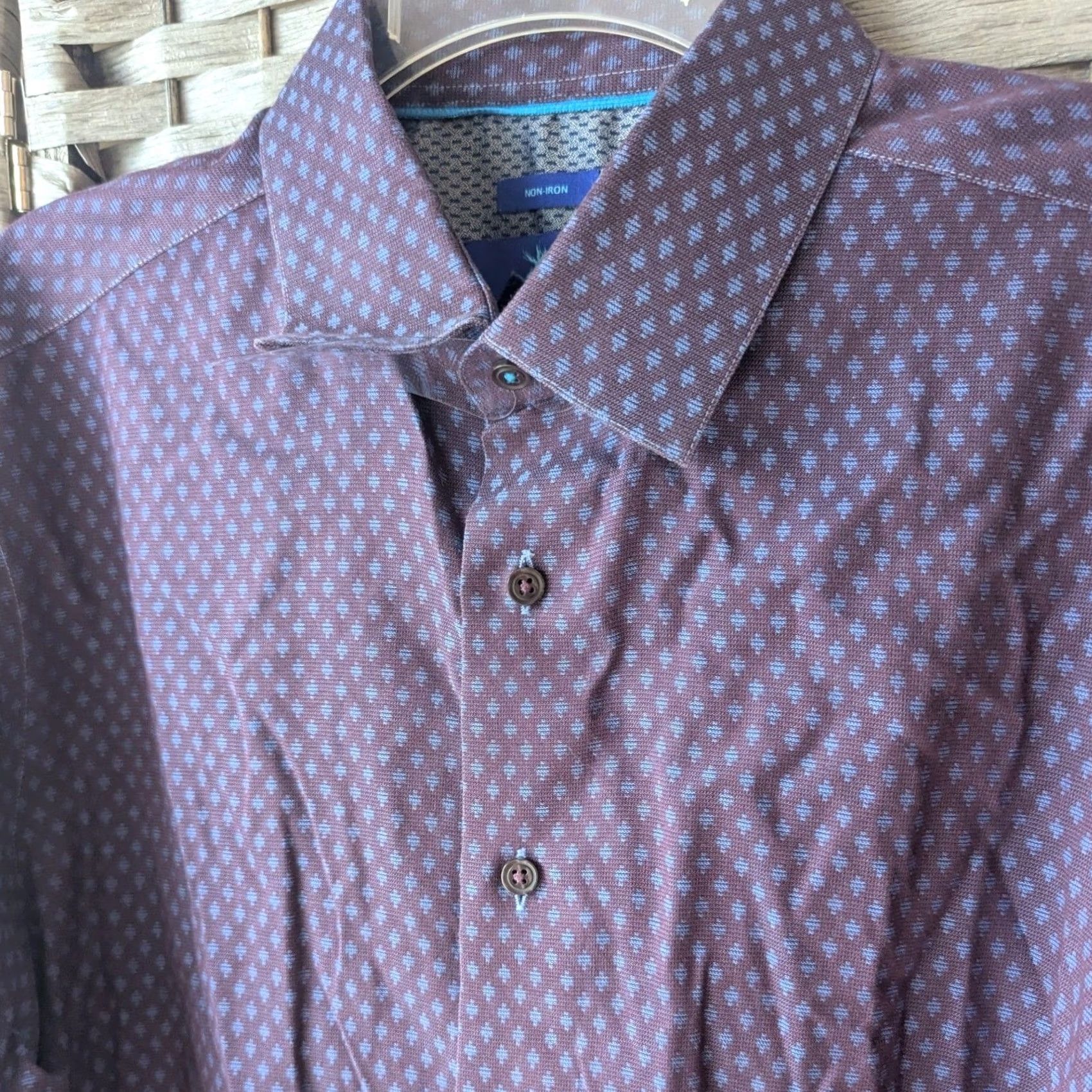 Egara Egara Mens L Button Up Shirt Burgundy Blue Geometric Diamond Non-Iron Stretch Size US L / EU 52-54 / 3 - 2 Thumbnail