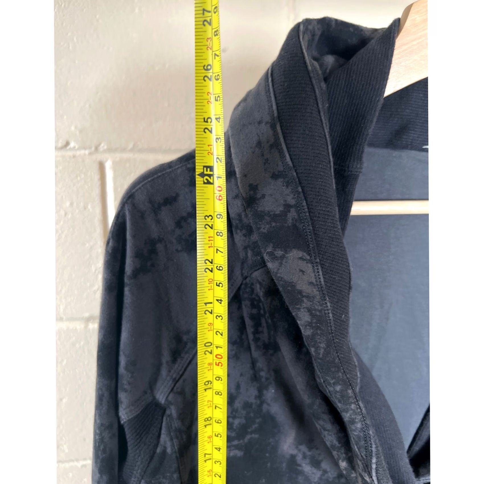 Lululemon Lululemon Jacket Size 10 Sea Bed Black Deep Coal To Class Womens Size L / US 10 / IT 46 - 5 Thumbnail