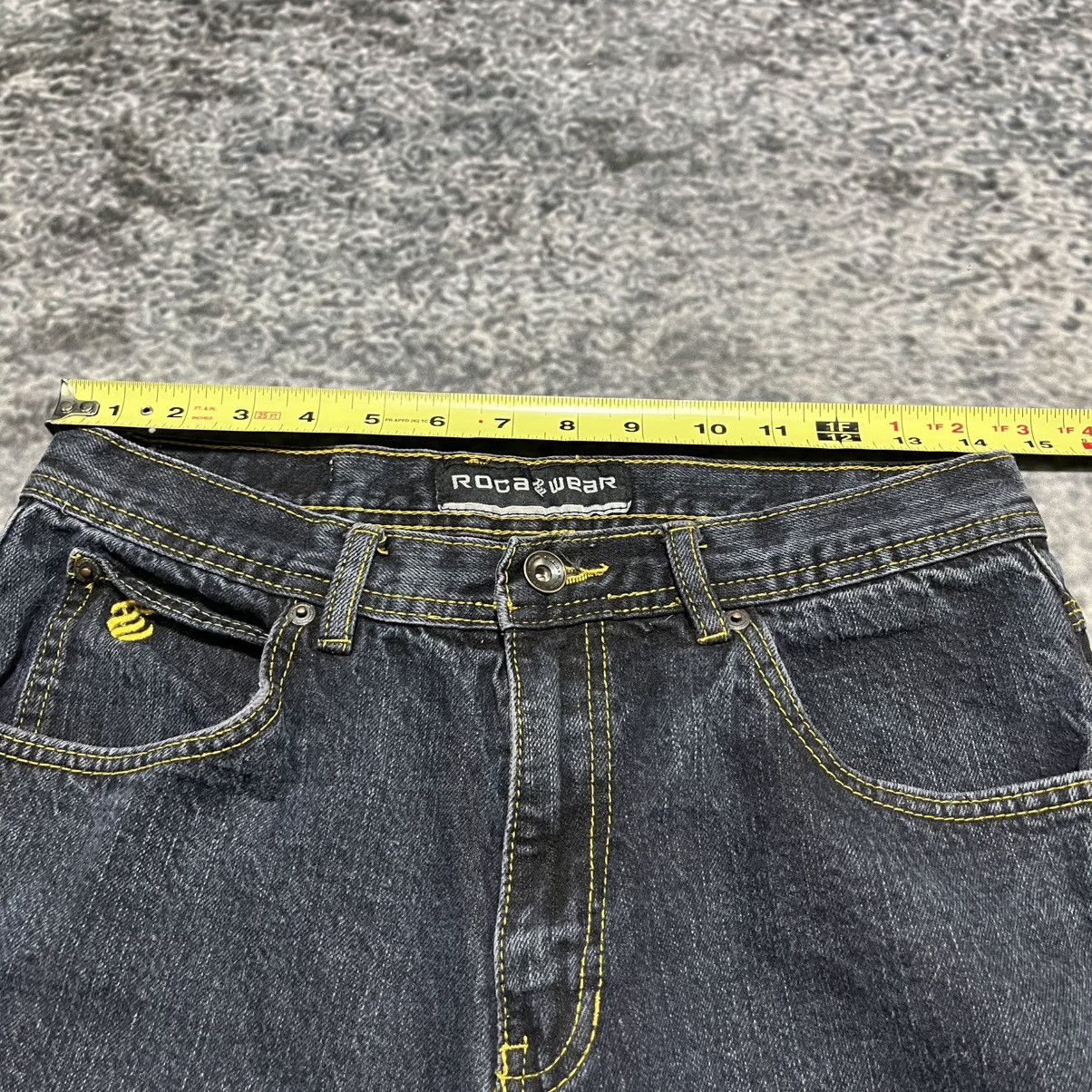 Rocawear VINTAGE Y2K ROCAWEAR BAGGY JORTS GRUNGE SKATER SHORTS SZ 29 Size US 29 - 8 Thumbnail