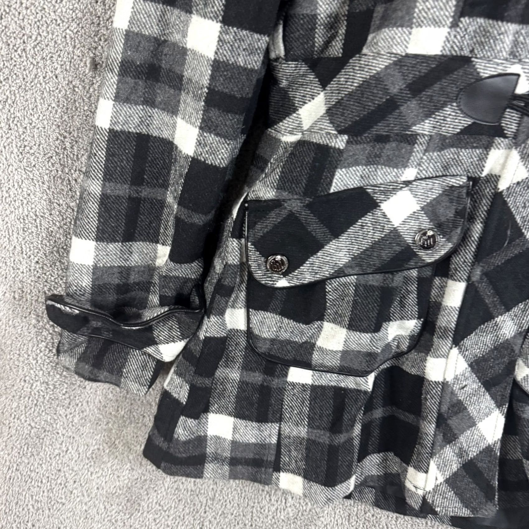 Rocawear Rocawear Coat Womens M Black Plaid Hooded Toggle Pockets Fur Trim Winter Parka Jacket Size M / US 6-8 / IT 42-44 - 2 Thumbnail