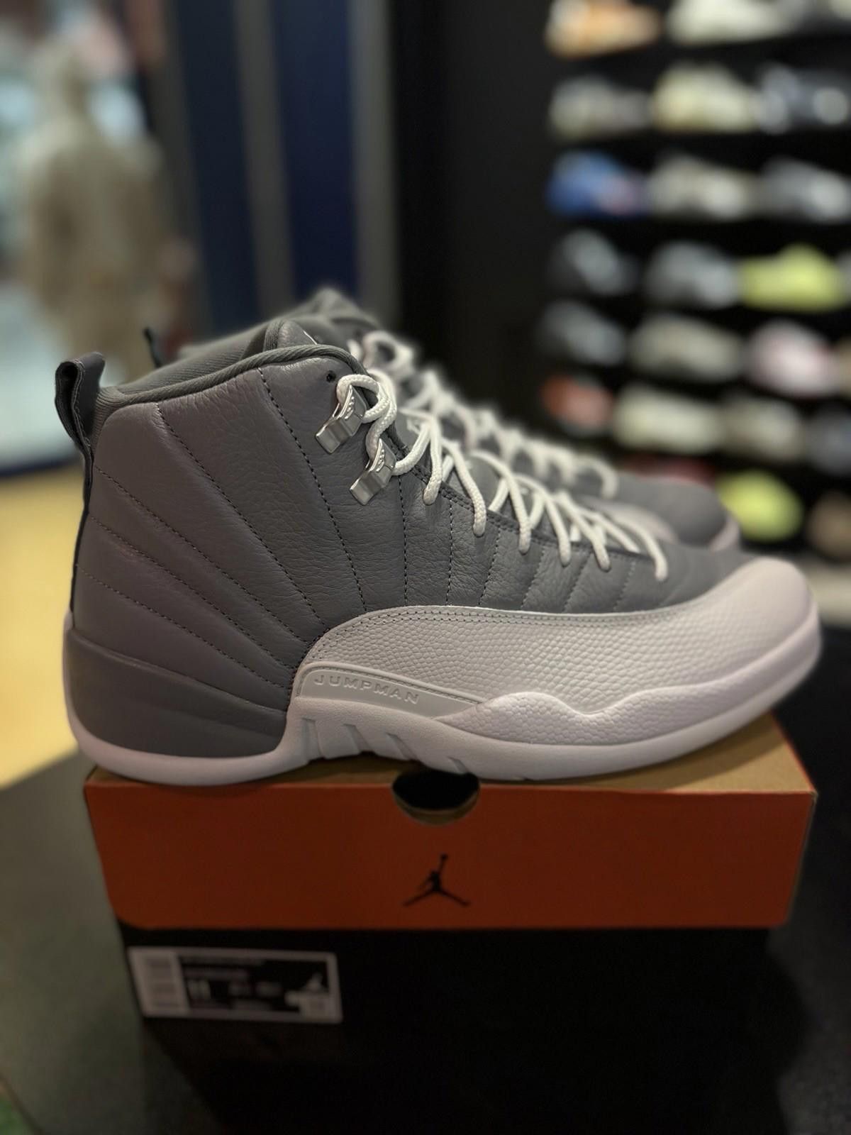 Jordan Brand Air Jordan 12 Retro Stealth CT8013-015 Size 11 New With Box Size US 11 / EU 44 - 12 Thumbnail
