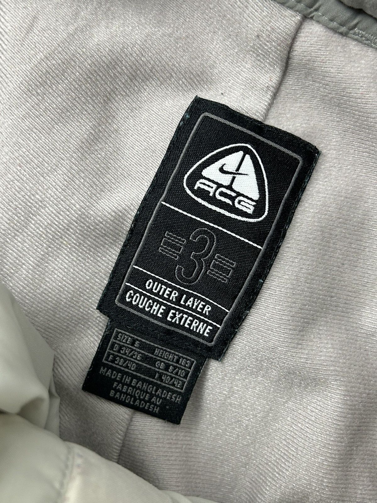 Nike 00s Vintage Nike ACG 3 Outer Layer 2003 Womens Ski Pants Size 27" / US 4 / IT 40 - 14 Thumbnail