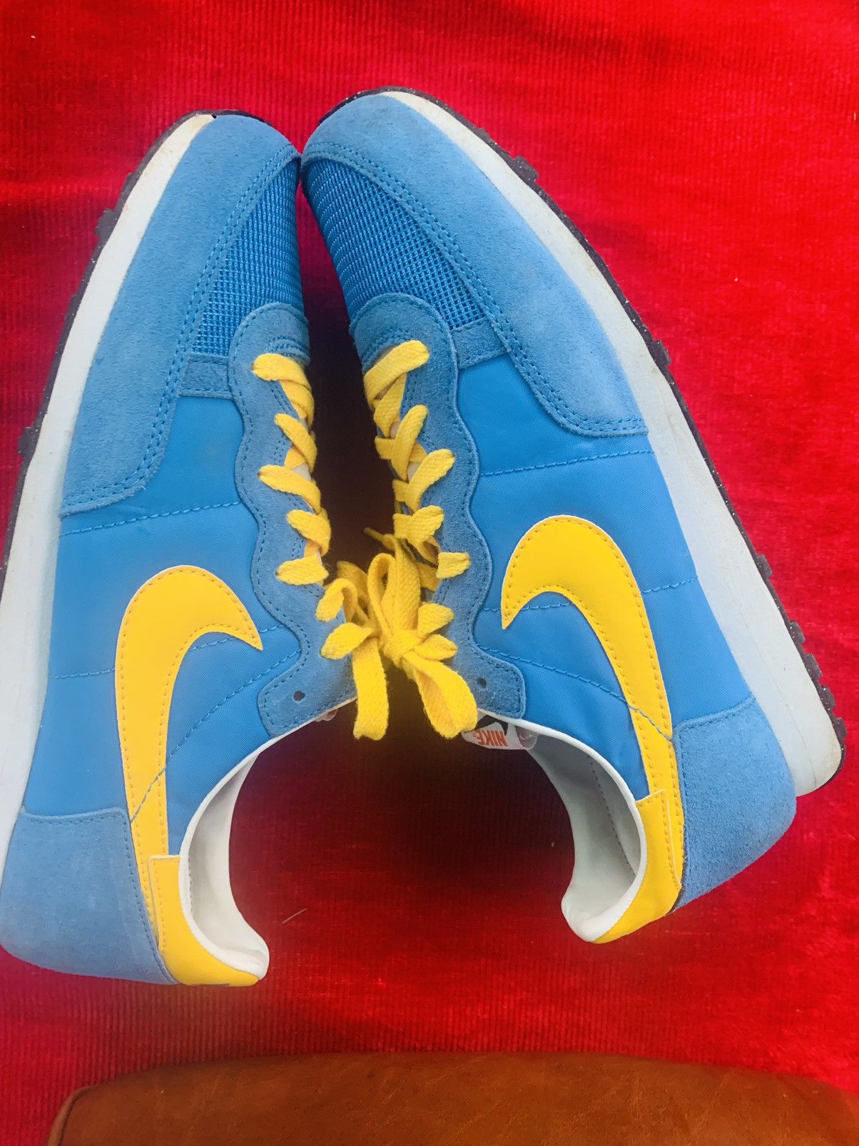 Nike Nike wow Size US 10.5 / EU 43-44 - 1 Thumbnail