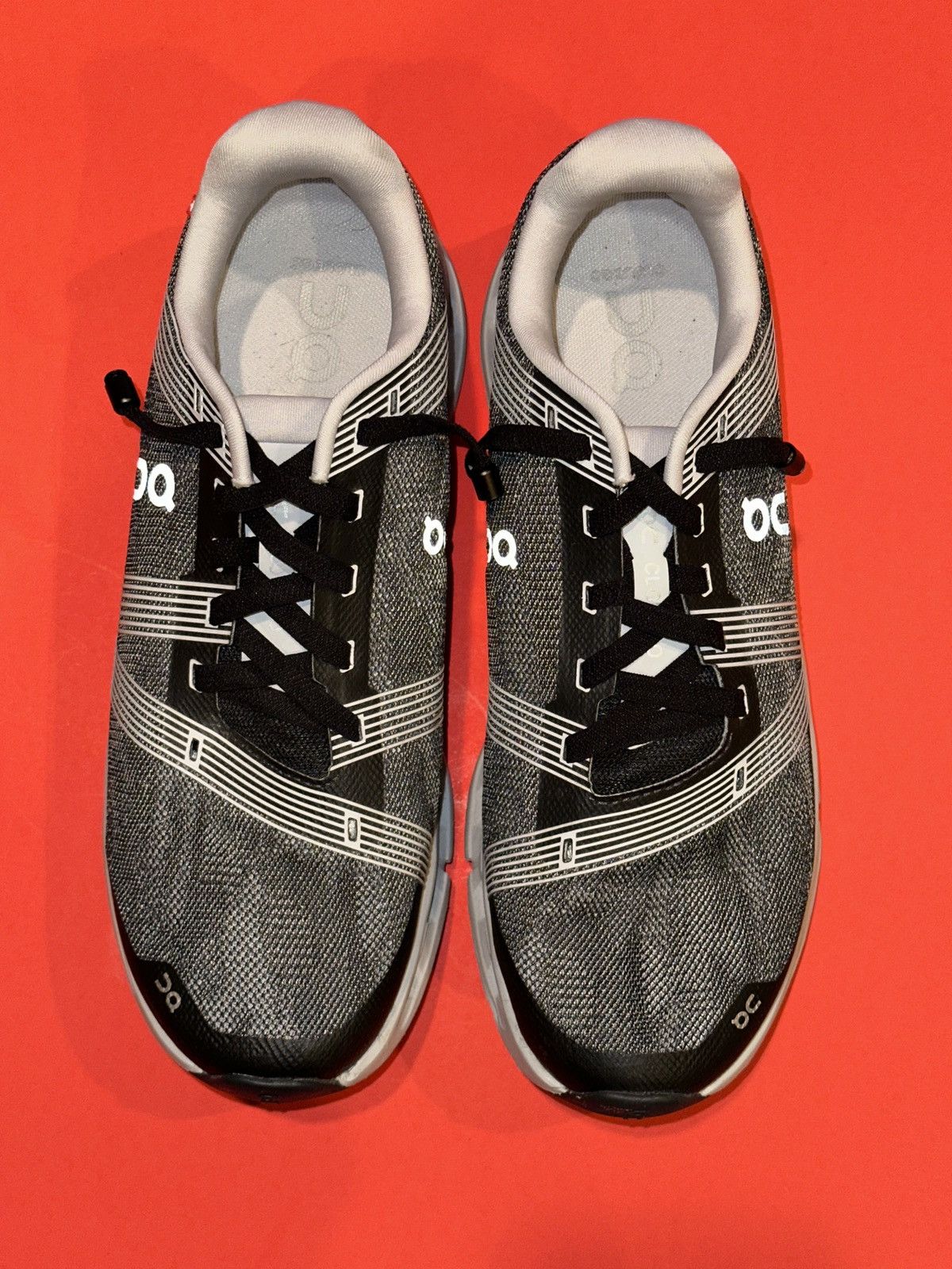 On On Cloud On Running Shoes Black Grey Glacier Road Men’s 9.5 Size US 9.5 / EU 42-43 - 1 Thumbnail