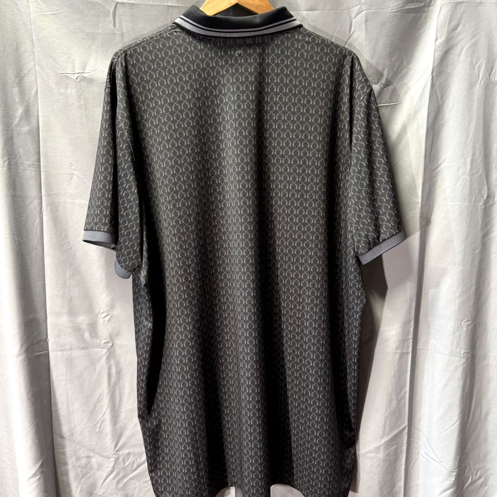 Vintage Greyson Polo Shirt Mens 2XL Gray Geometric Pattern Wolf Logo Size US XXL / EU 58 / 5 - 3 Thumbnail