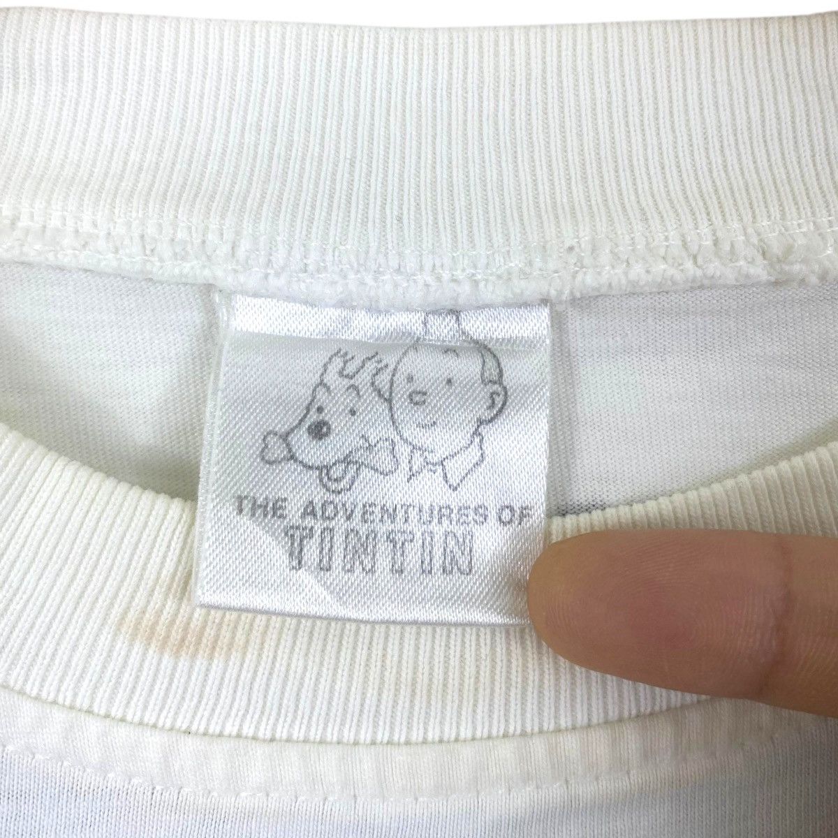 Vintage Vintage THE ADVENTURES OF TINTIN Congo Movie Tee Shirt Size US M / EU 48-50 / 2 - 6 Thumbnail