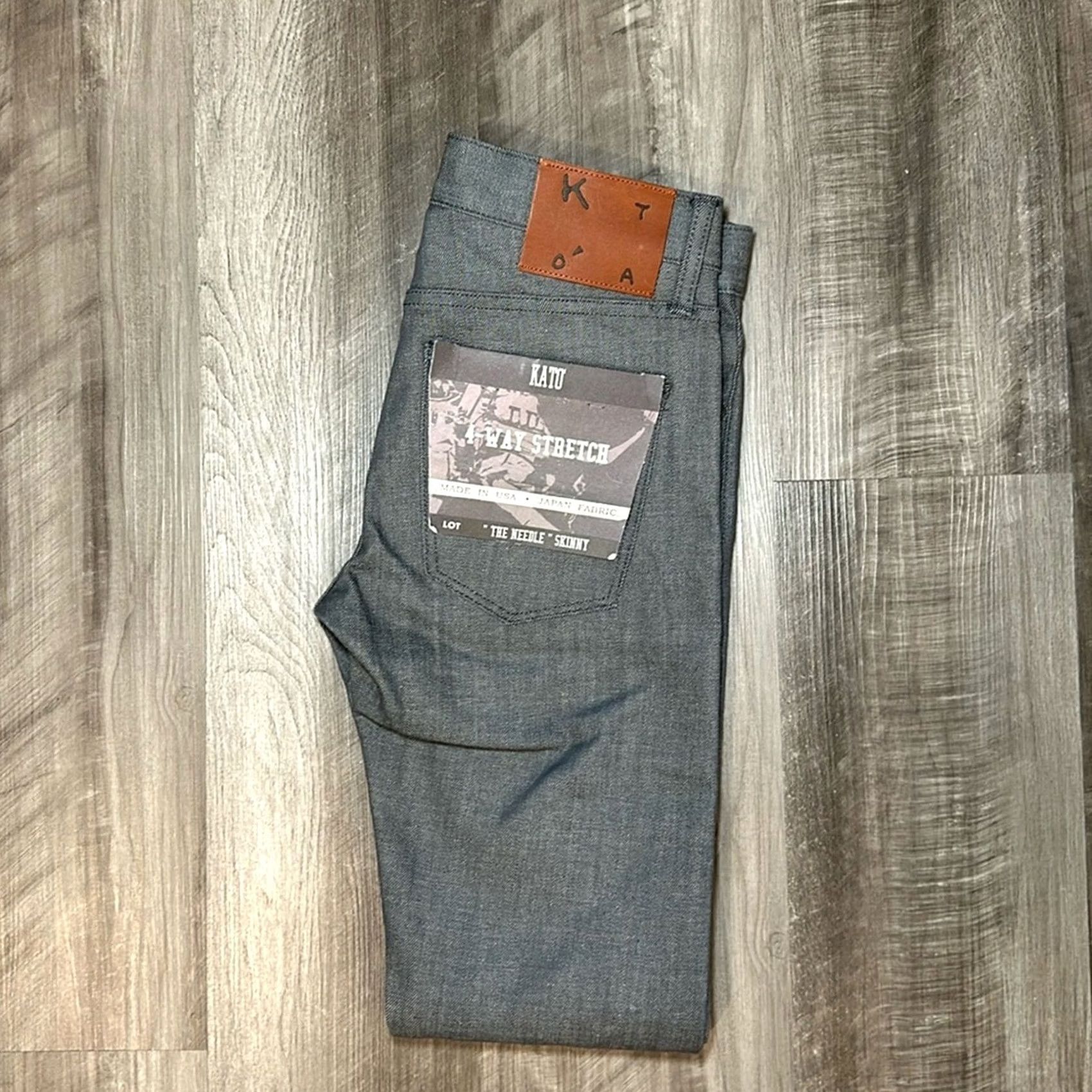 KATO Kato The Needle Skinny Jeans 28 Regular Men Gray 28x30 Jeans NWT Size US 28 / EU 44 - 2 Thumbnail