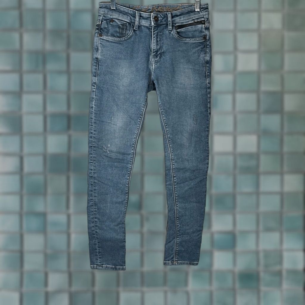 VINTAGE Ed Hardy Jeans Skuller Y2K 30 Blue Skinny Men Inseam 32 Raised Hell Born to Raise Hell